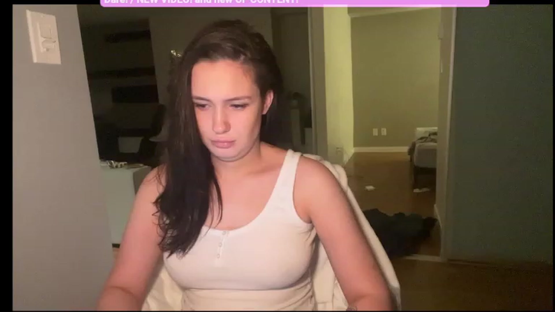 Gallery image thumbnail from JazzminBelle's myfreecams stream on, 12/02/2022, 02:30 image 8 of 20