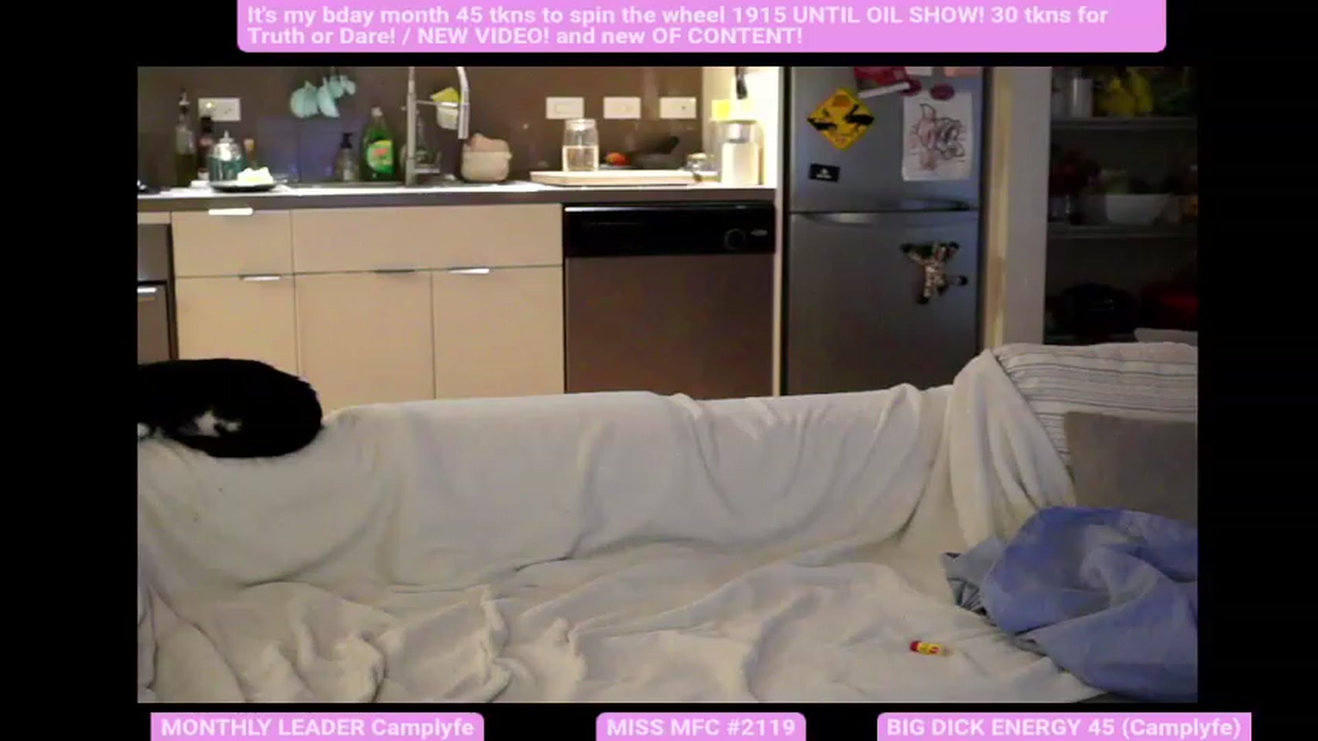 Gallery image thumbnail from JazzminBelle's myfreecams stream on, 02/01/2023, 19:29 image 17 of 20