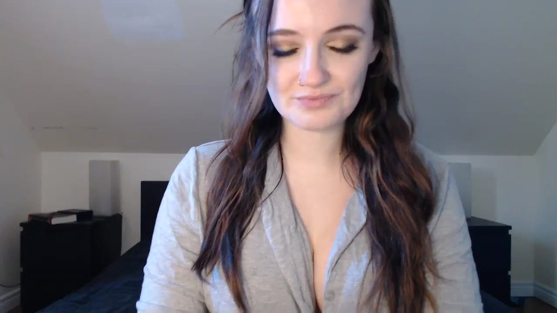 Gallery image thumbnail from JazzyBabe's myfreecams stream on, 01/12/2024, 17:32 image 16 of 20