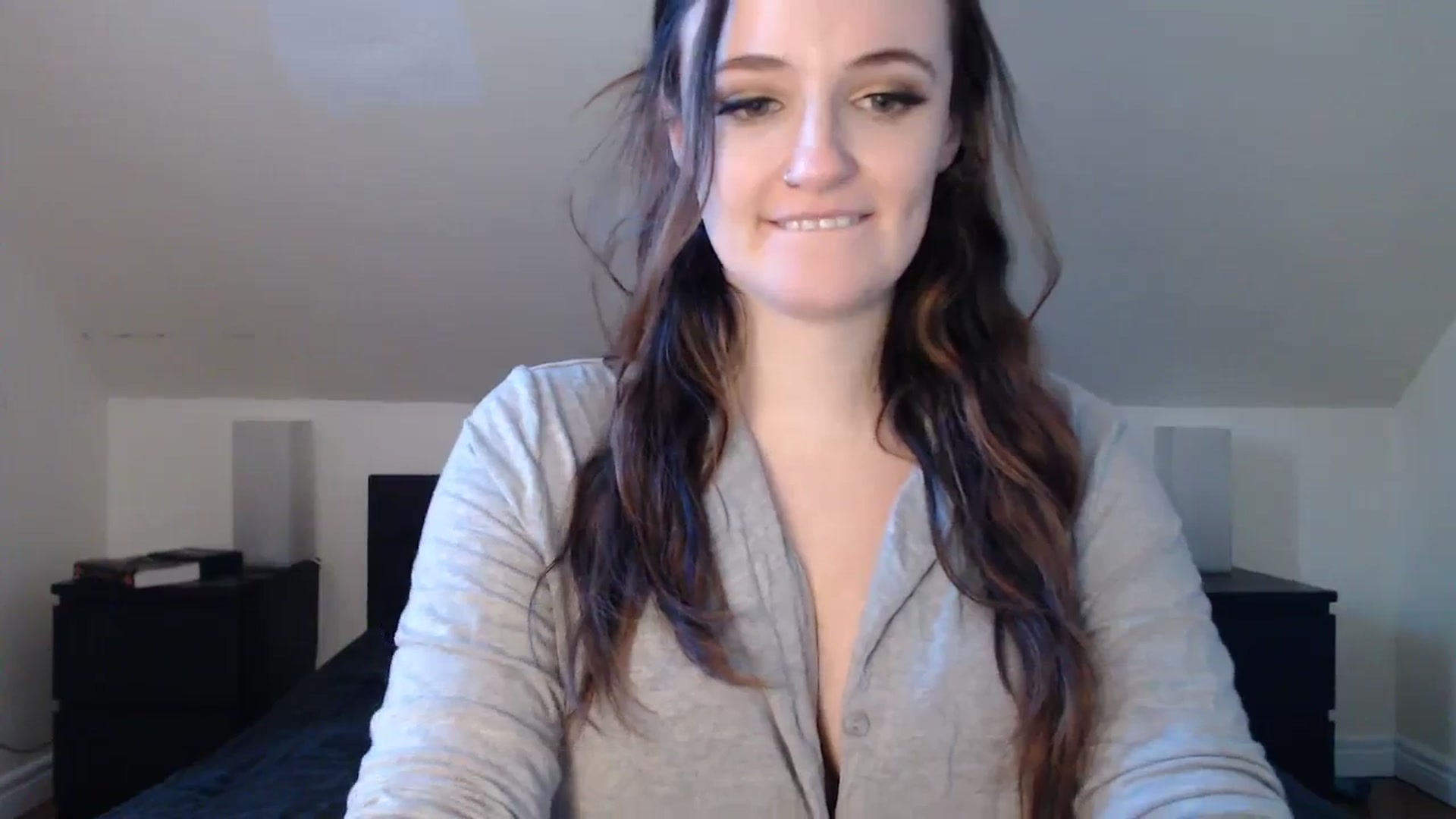 Gallery image thumbnail from JazzyBabe's myfreecams stream on, 01/12/2024, 17:32 image 14 of 20