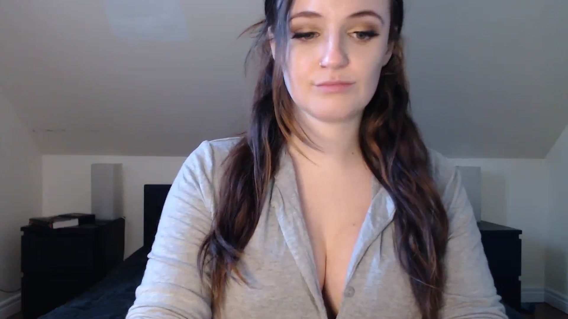 Gallery image thumbnail from JazzyBabe's myfreecams stream on, 01/12/2024, 17:32 image 4 of 20