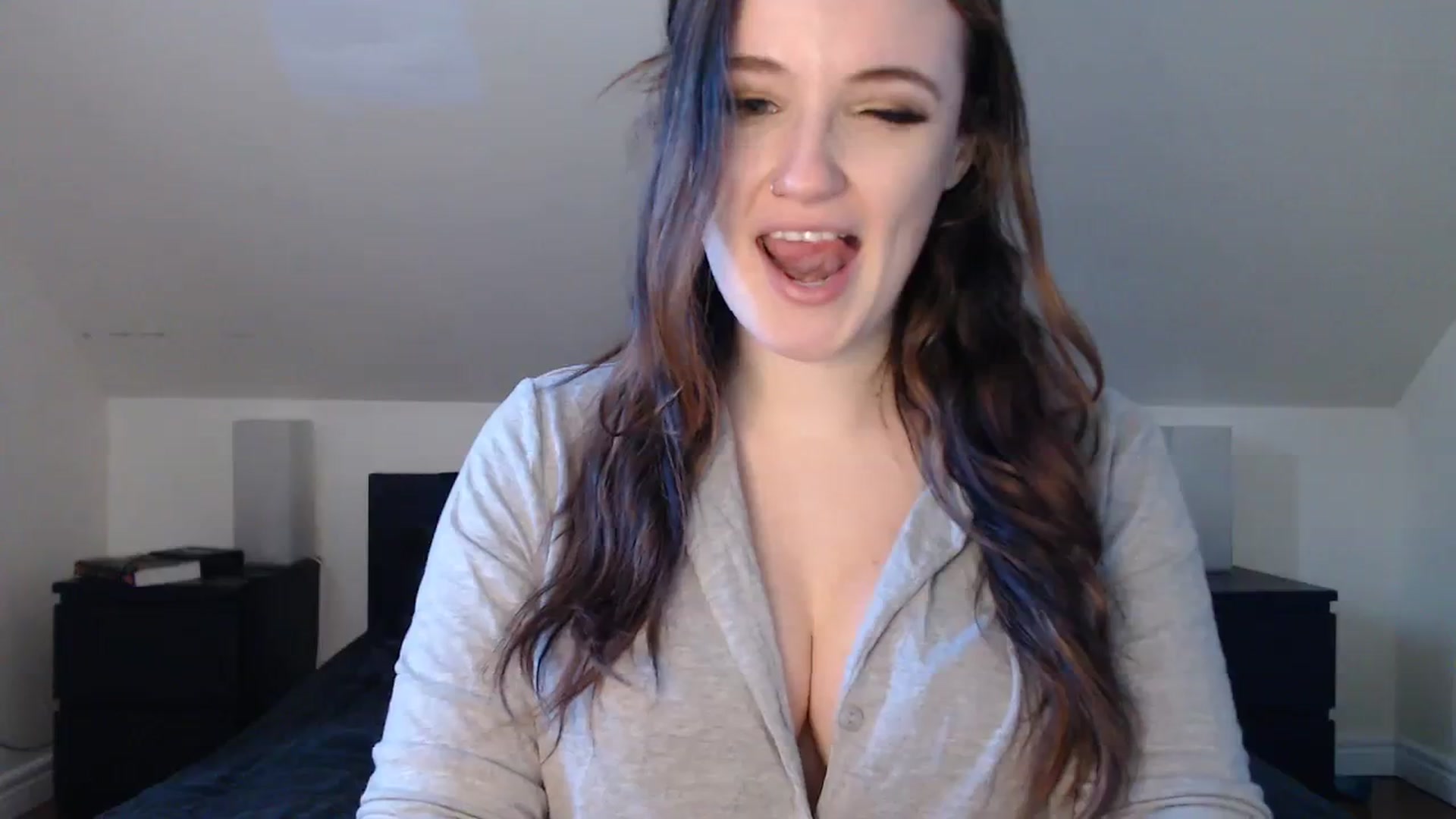 Gallery image thumbnail from JazzyBabe's myfreecams stream on, 01/12/2024, 17:32 image 8 of 20