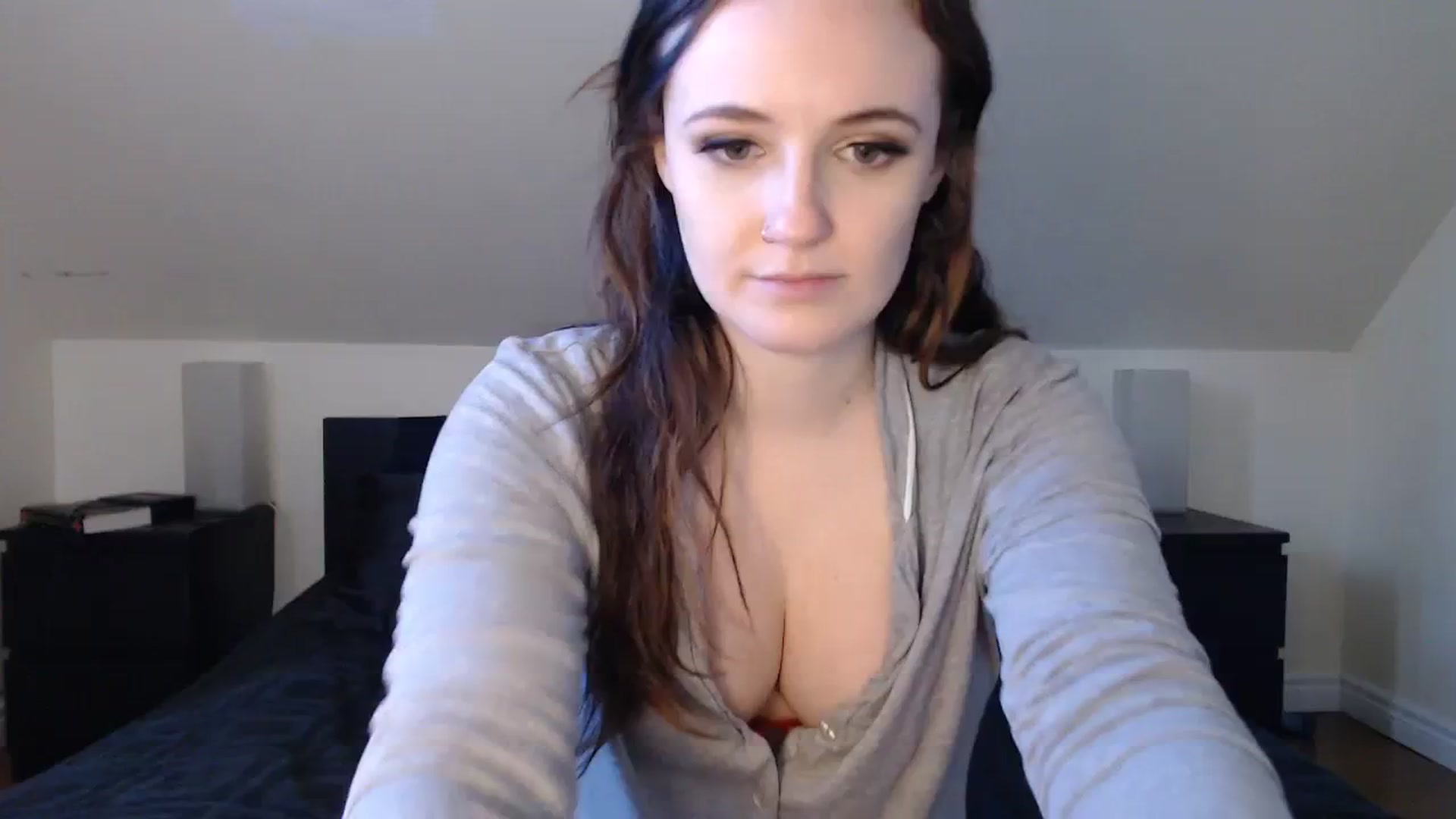 Gallery image thumbnail from JazzyBabe's myfreecams stream on, 01/12/2024, 18:31 image 10 of 20