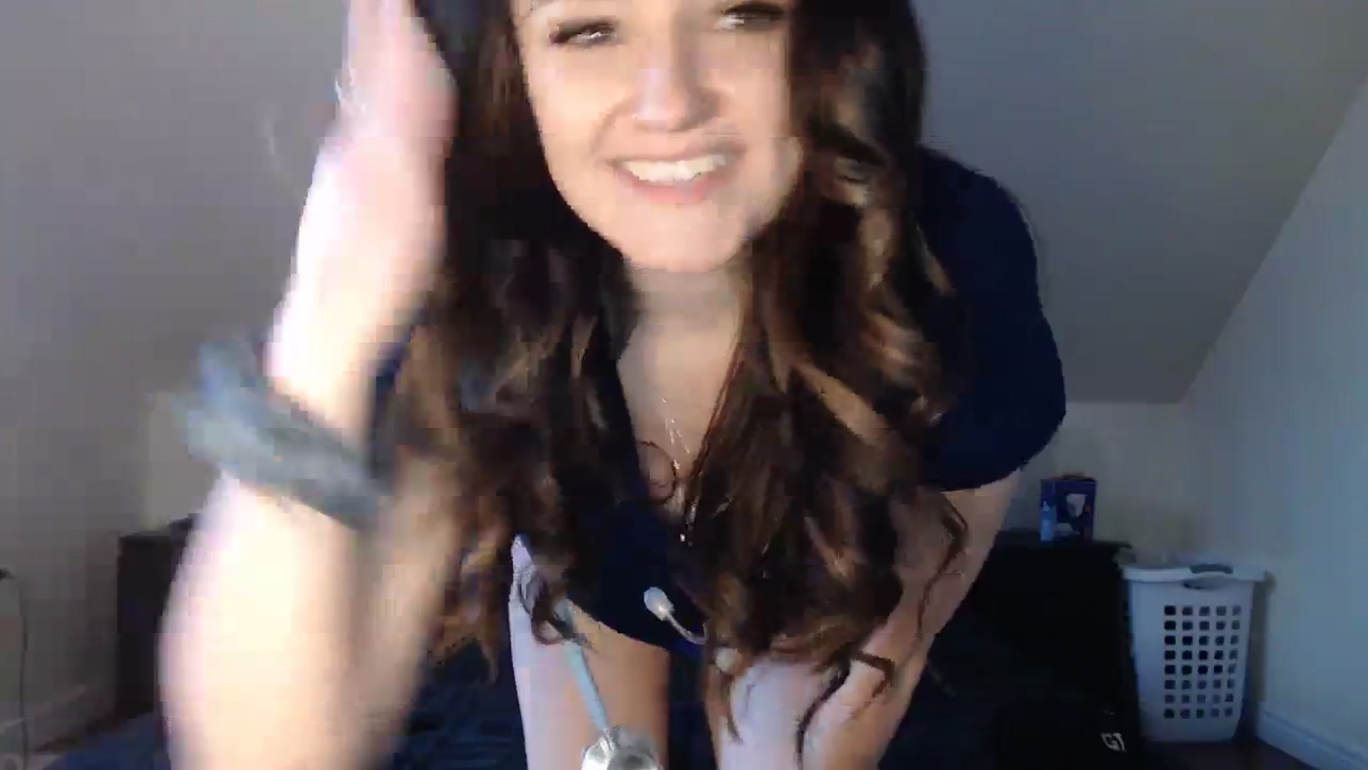 Gallery image thumbnail from JazzyBabe's myfreecams stream on, 01/15/2024, 20:45 image 4 of 20