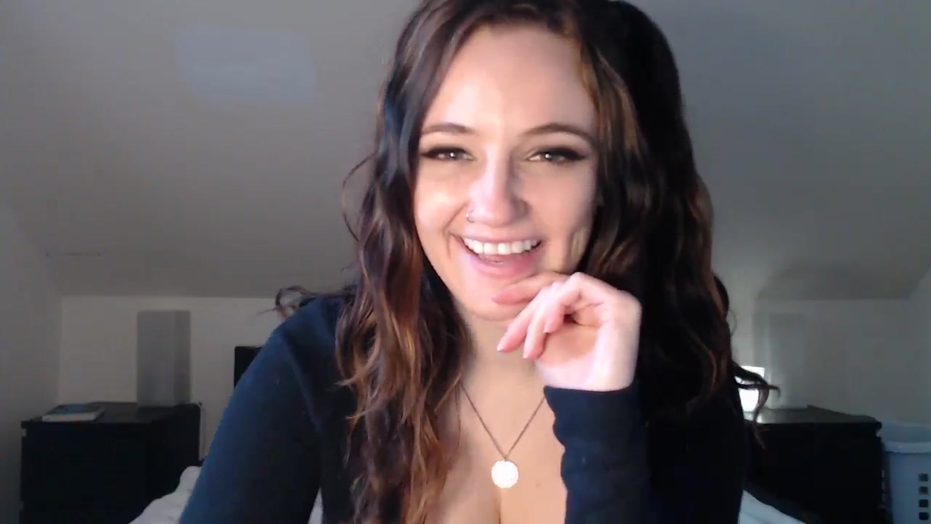 Gallery image thumbnail from JazzyBabe's myfreecams stream on, 01/31/2024, 19:06 image 12 of 20