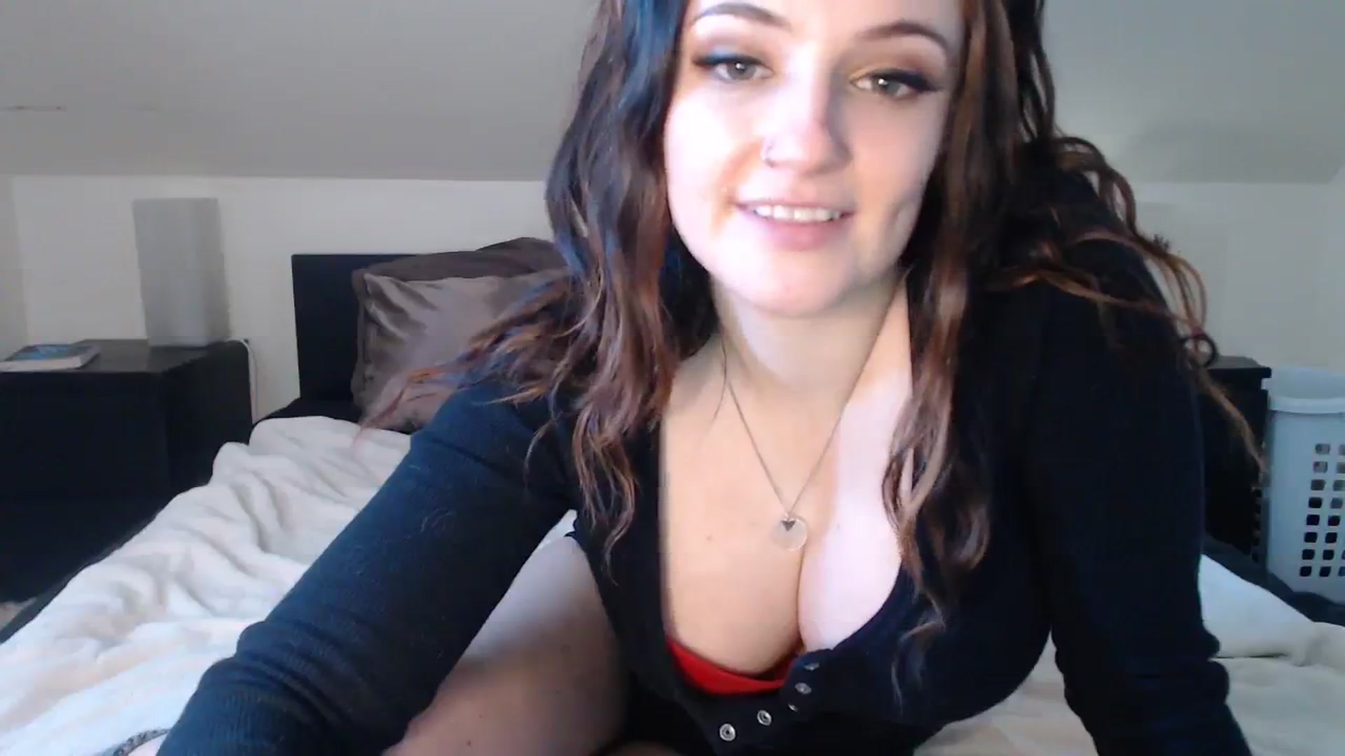 Gallery image thumbnail from JazzyBabe's myfreecams stream on, 01/31/2024, 19:47 image 17 of 20