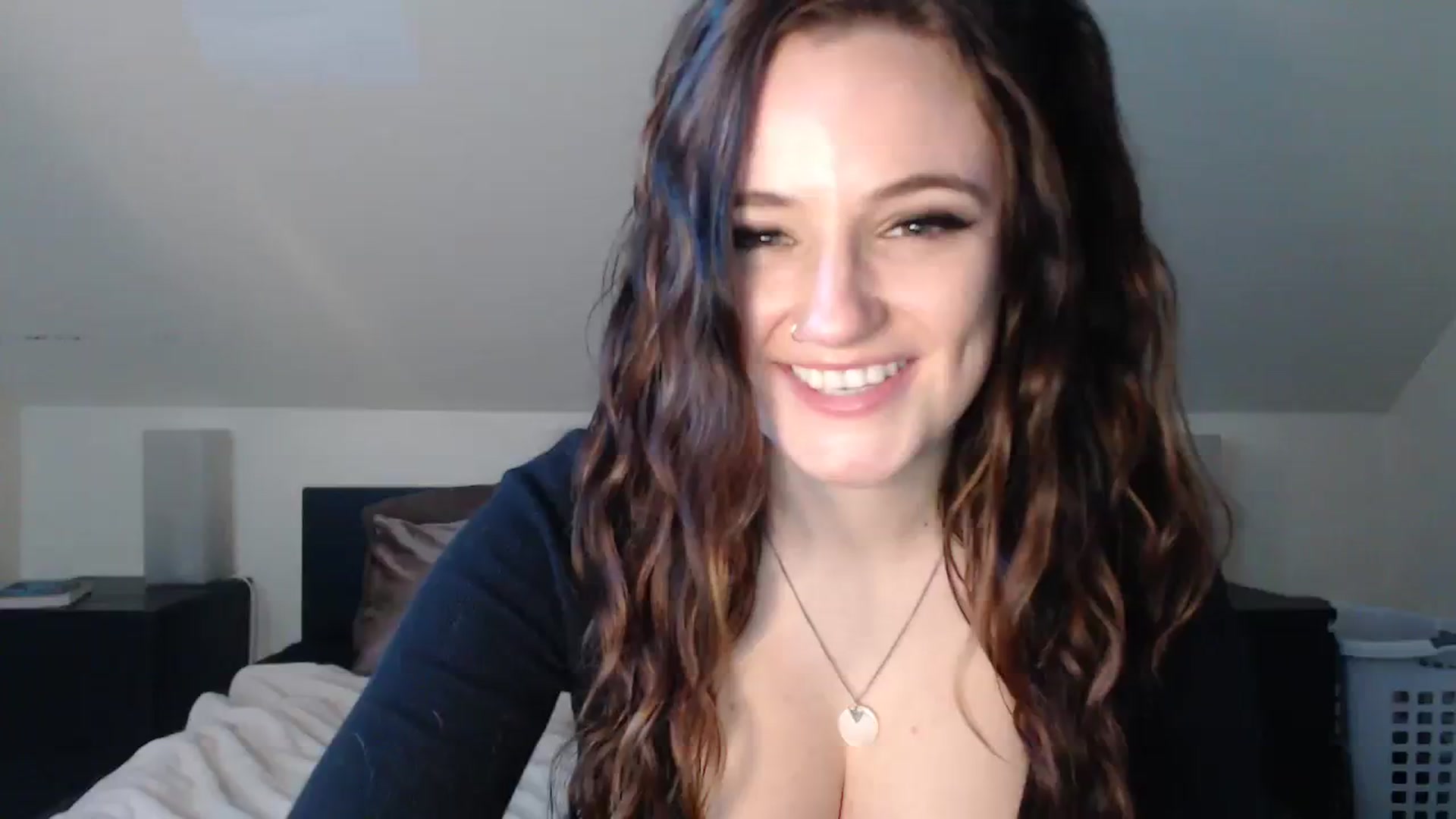 Gallery image thumbnail from JazzyBabe's myfreecams stream on, 01/31/2024, 20:59 image 20 of 20