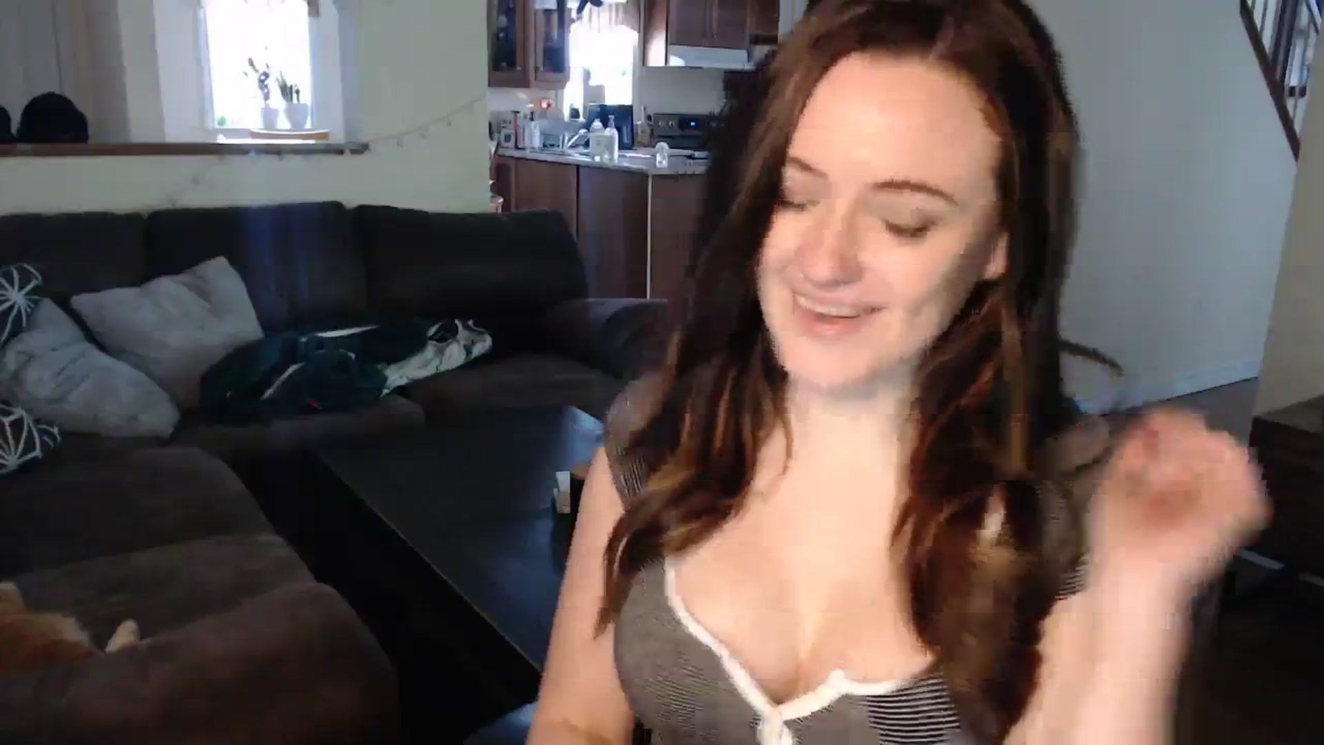 Gallery image thumbnail from JazzyBabe's myfreecams stream on, 02/17/2024, 20:32 image 10 of 20