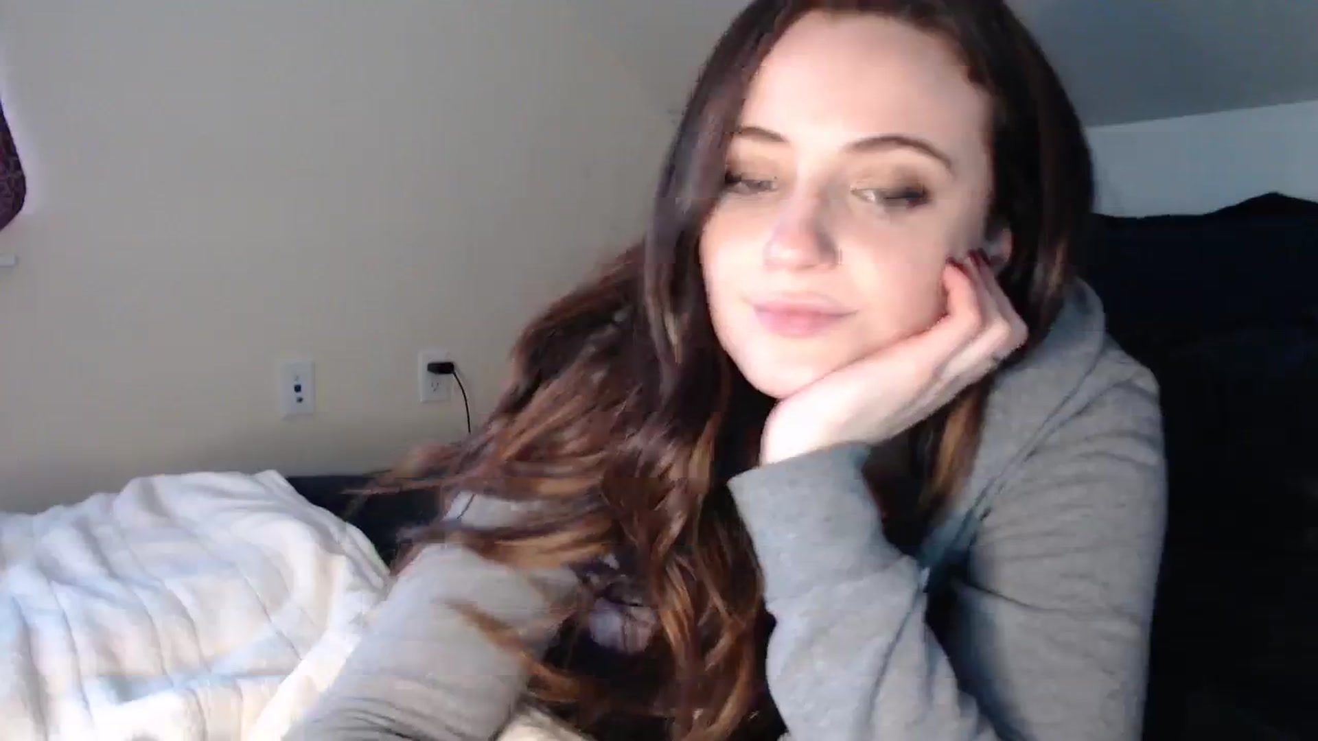 Gallery image thumbnail from JazzyBabe's myfreecams stream on, 02/29/2024, 20:03 image 8 of 20