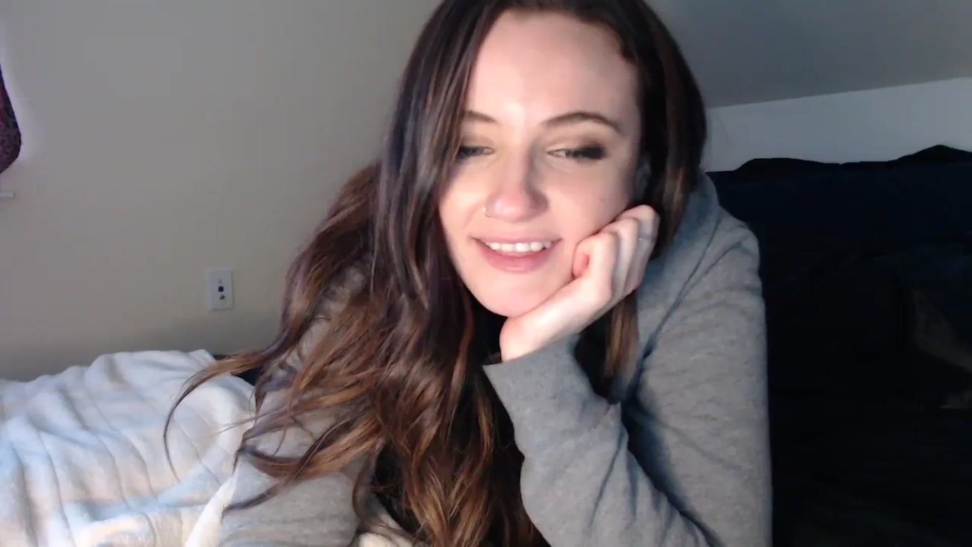 Gallery image thumbnail from JazzyBabe's myfreecams stream on, 02/29/2024, 20:03 image 9 of 20