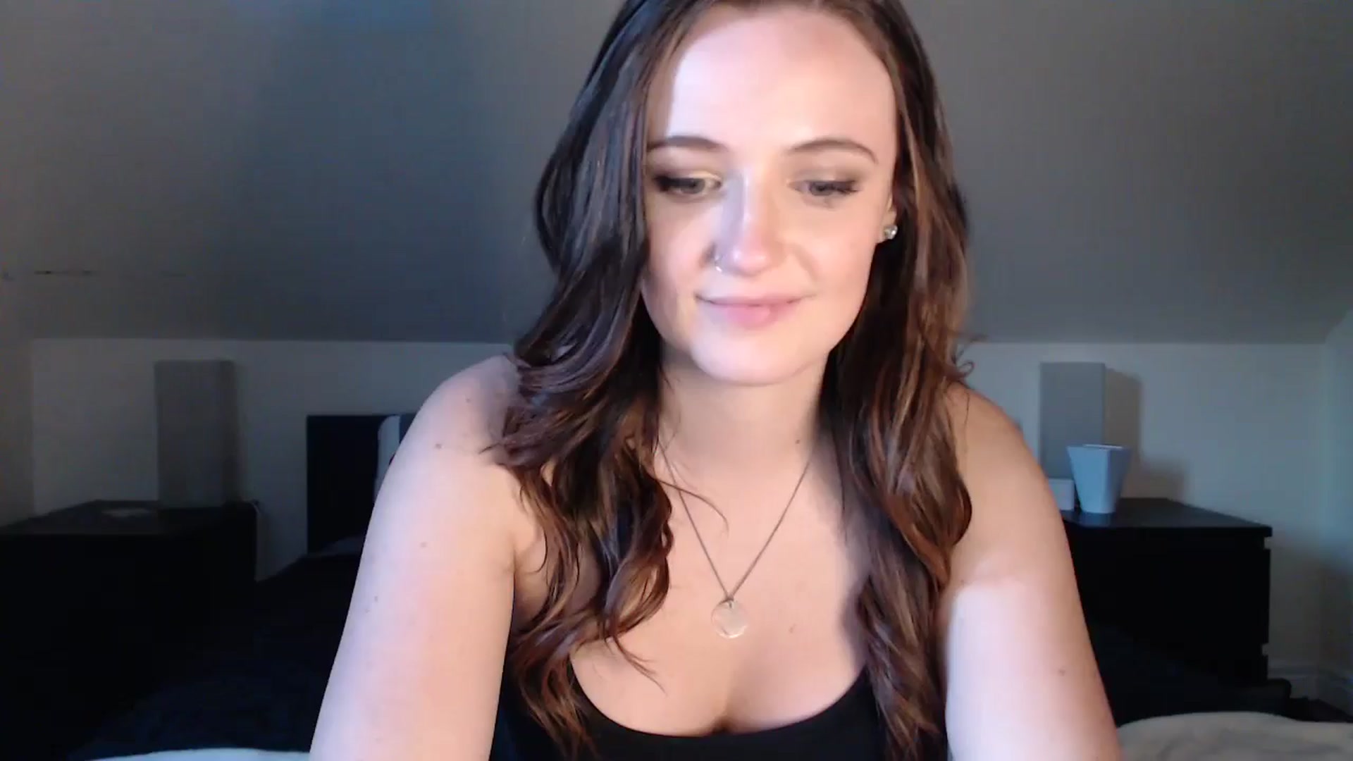 Gallery image thumbnail from JazzyBabe's myfreecams stream on, 05/08/2024, 24:00 image 2 of 20