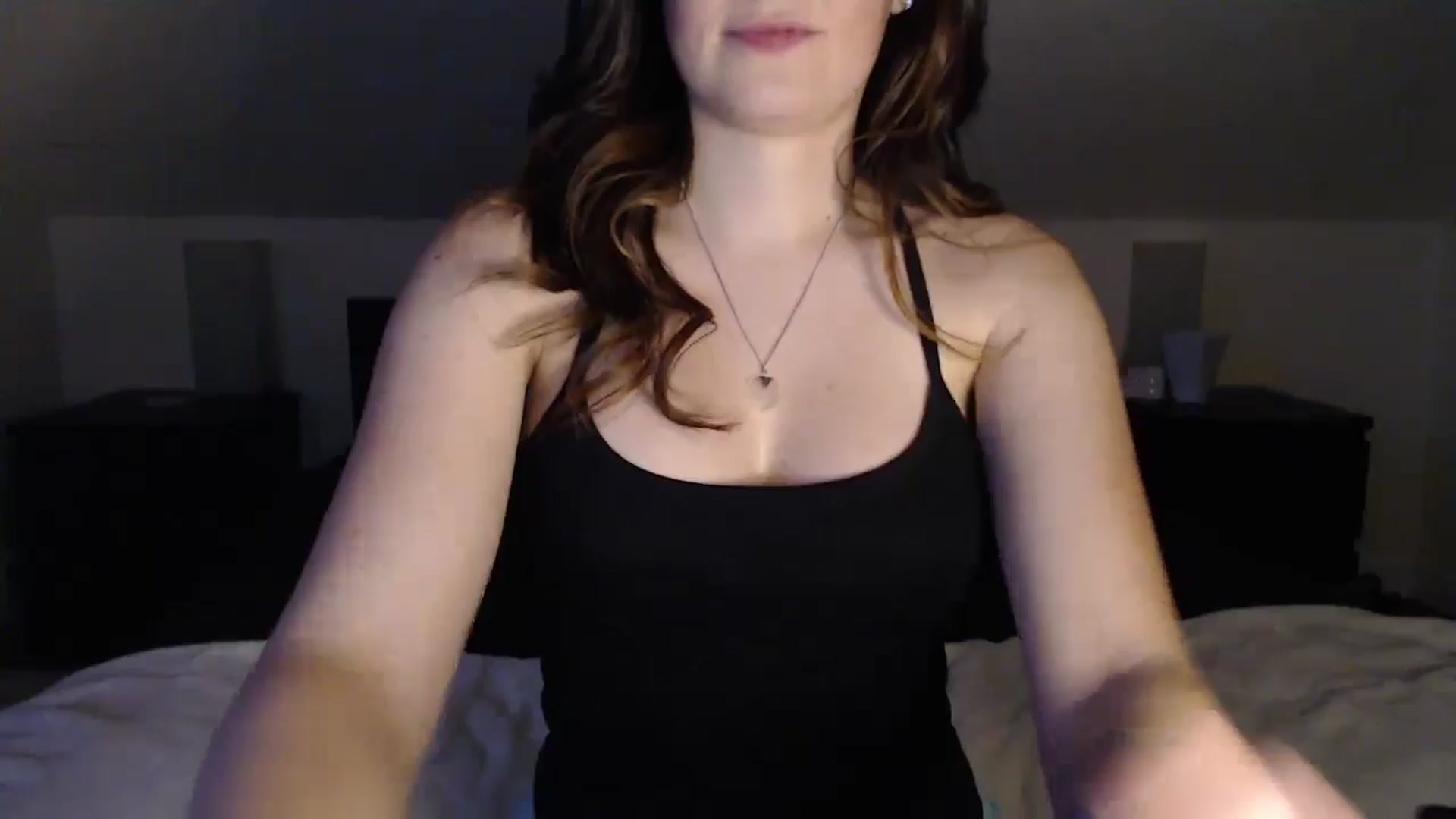 Gallery image thumbnail from JazzyBabe's myfreecams stream on, 05/08/2024, 24:00 image 16 of 20