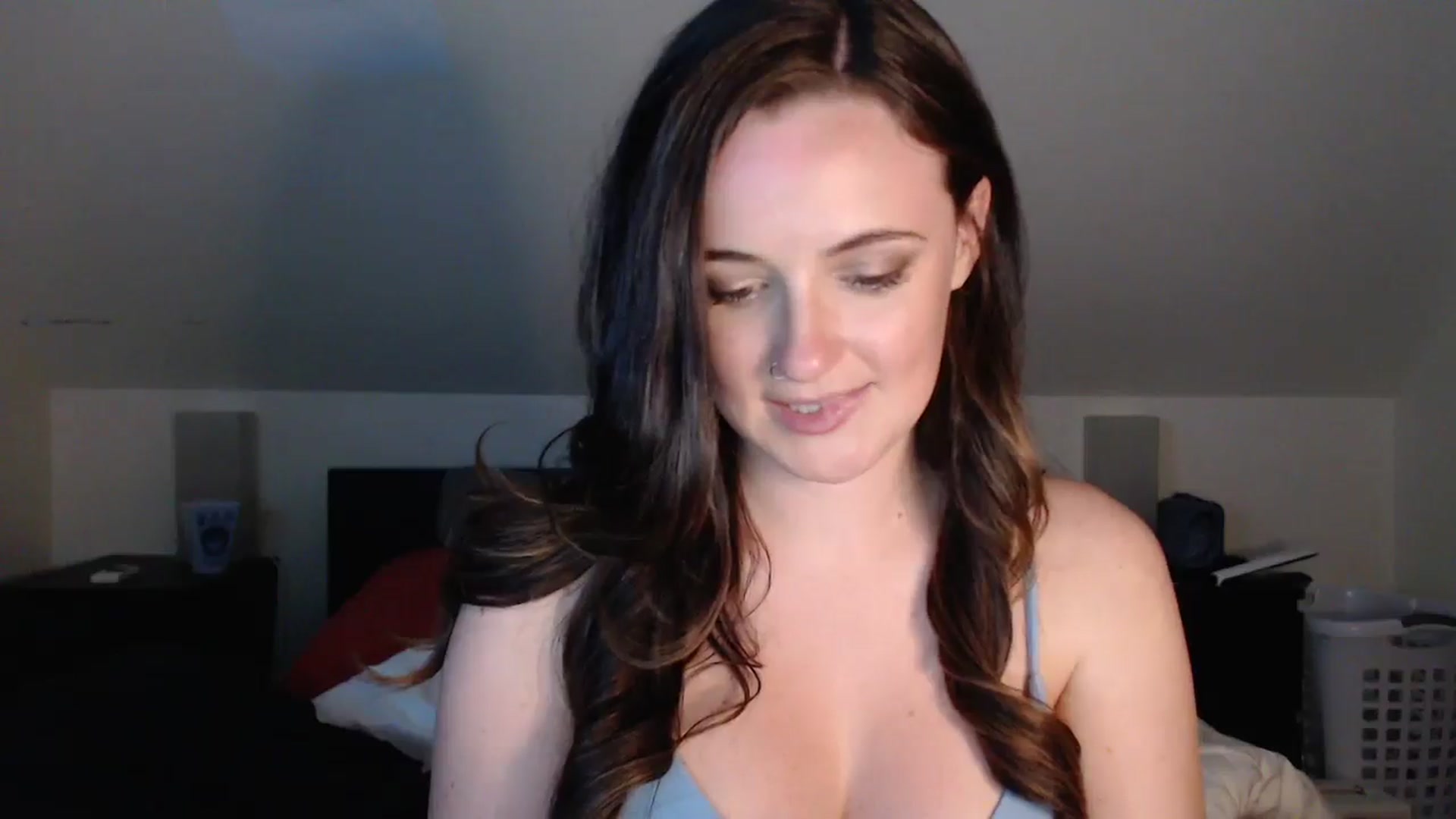 Gallery image thumbnail from JazzyBabe's myfreecams stream on, 05/24/2024, 24:00 image 14 of 20