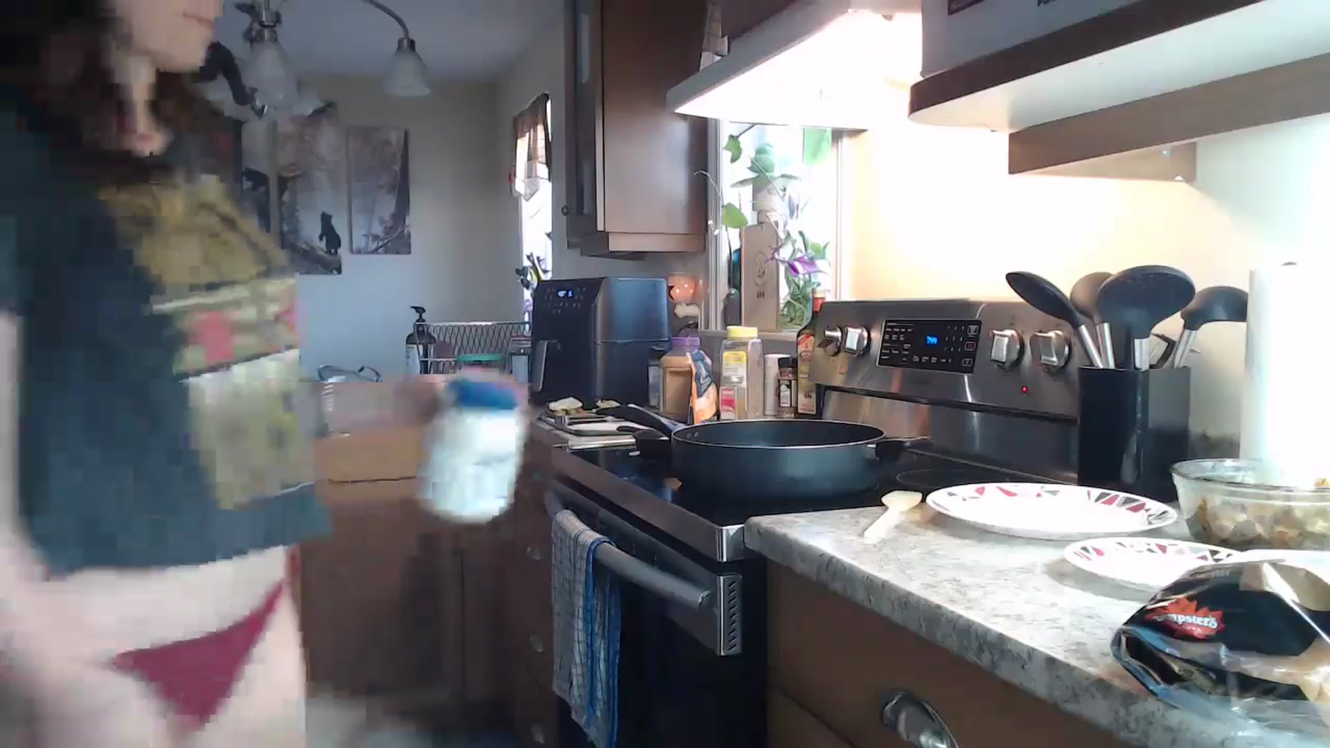 Gallery image thumbnail from JazzyBabe's myfreecams stream on, 06/04/2024, 23:05 image 9 of 20
