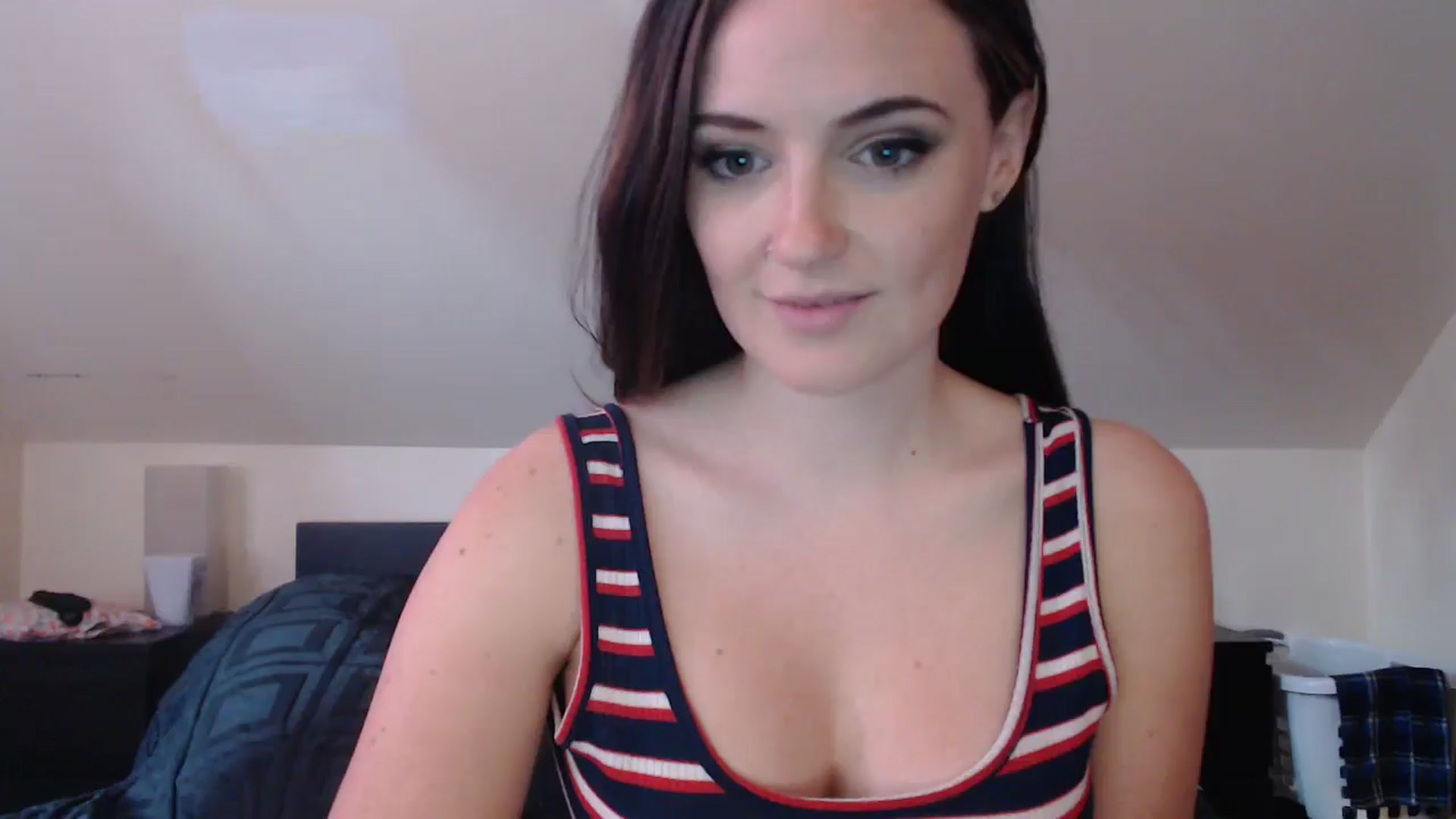 Gallery image thumbnail from JazzyBabe's myfreecams stream on, 06/05/2024, 22:02 image 1 of 20