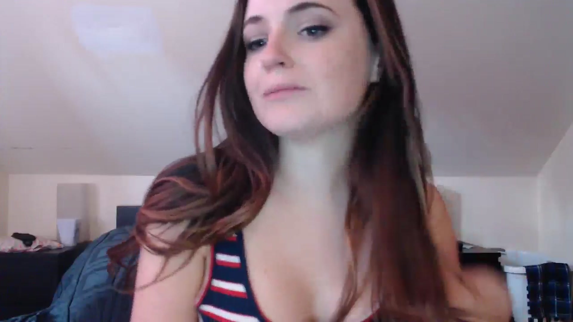 Gallery image thumbnail from JazzyBabe's myfreecams stream on, 06/05/2024, 22:02 image 3 of 20