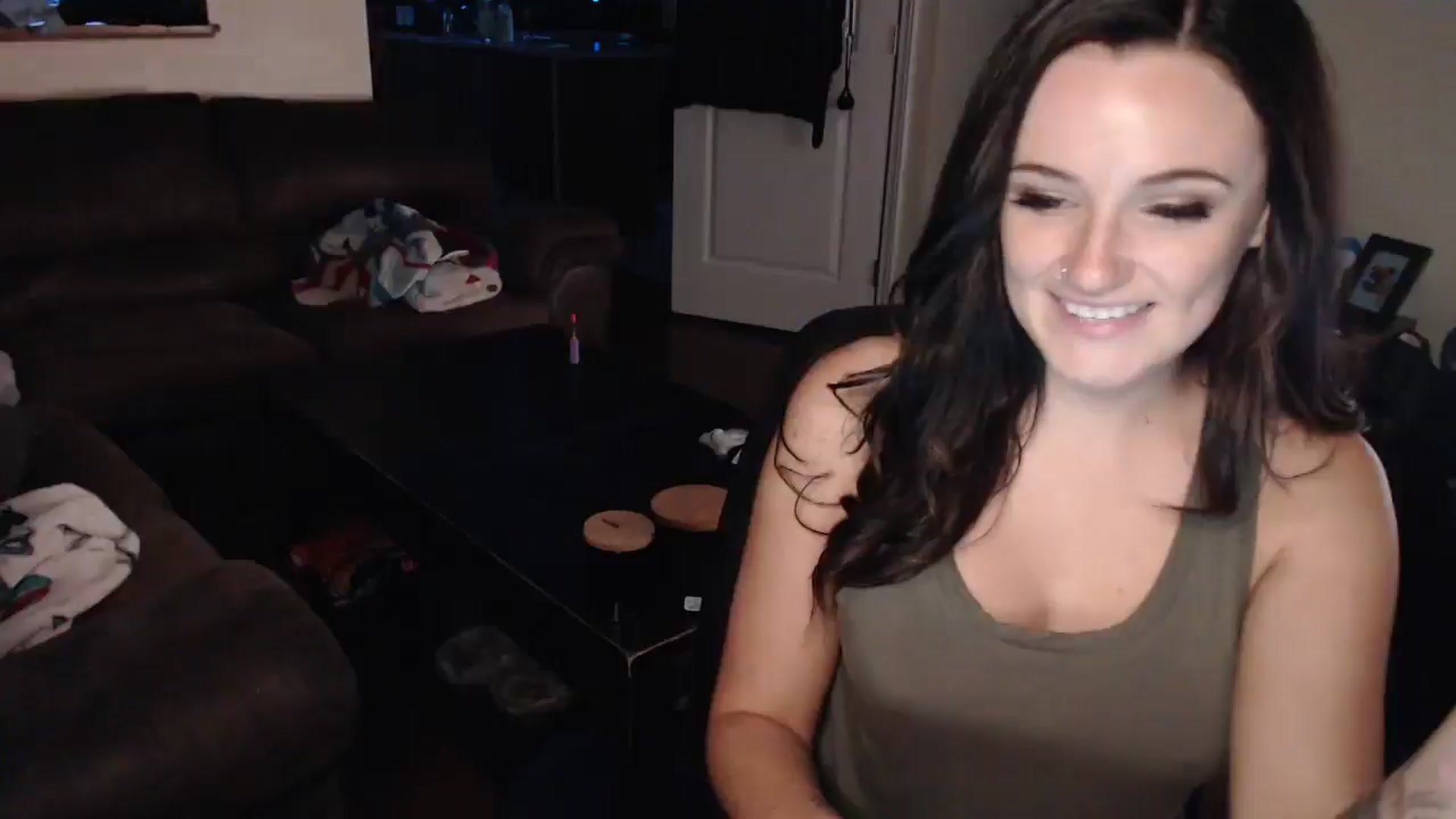Gallery image thumbnail from JazzyBabe's myfreecams stream on, 07/13/2024, 23:47 image 8 of 20