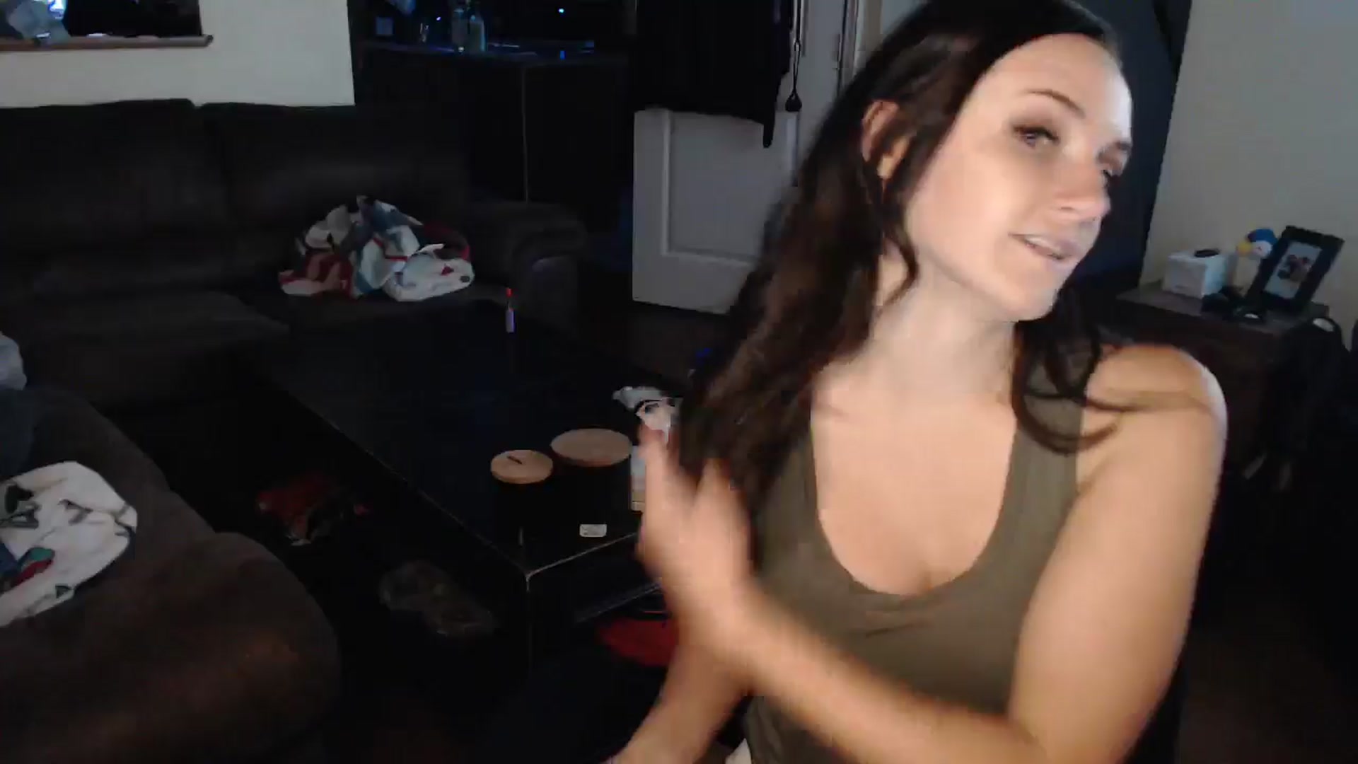 Gallery image thumbnail from JazzyBabe's myfreecams stream on, 07/13/2024, 23:47 image 17 of 20
