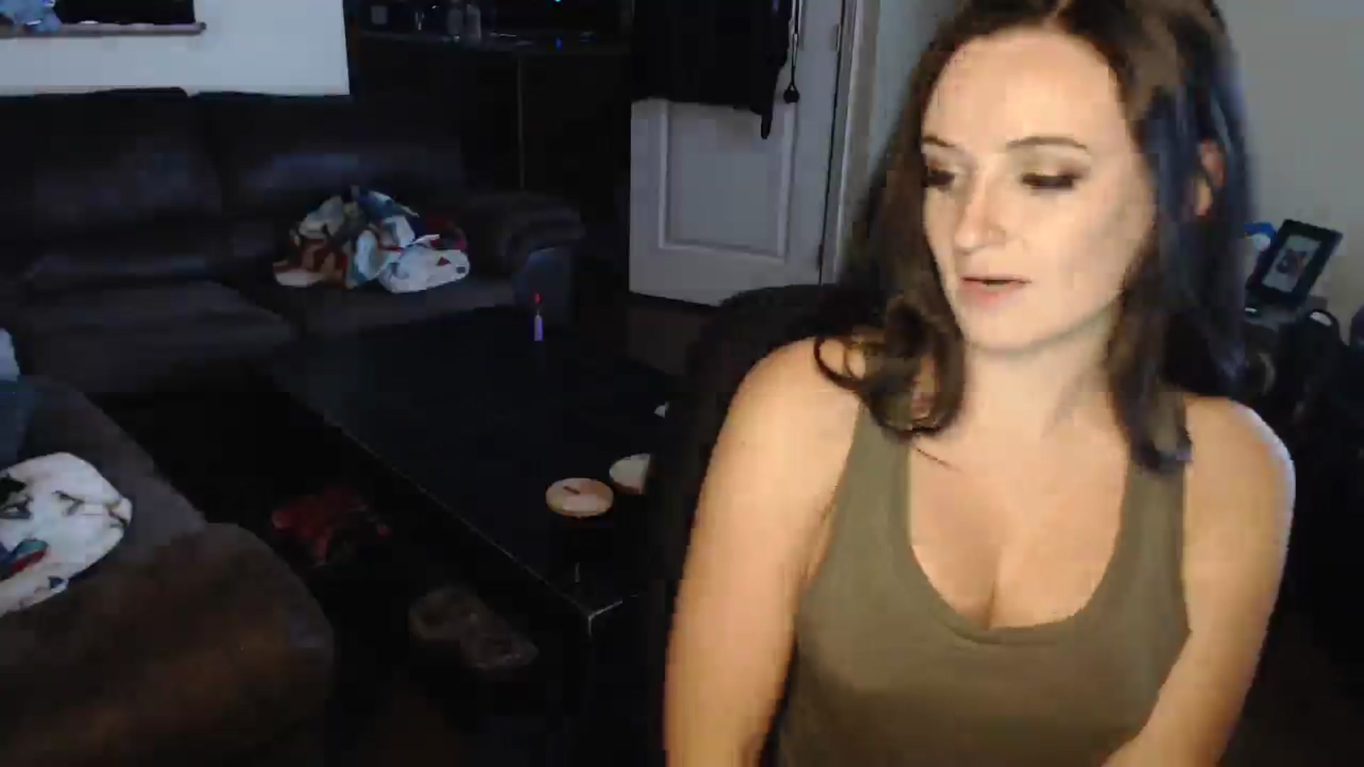 Gallery image thumbnail from JazzyBabe's myfreecams stream on, 07/13/2024, 23:47 image 7 of 20