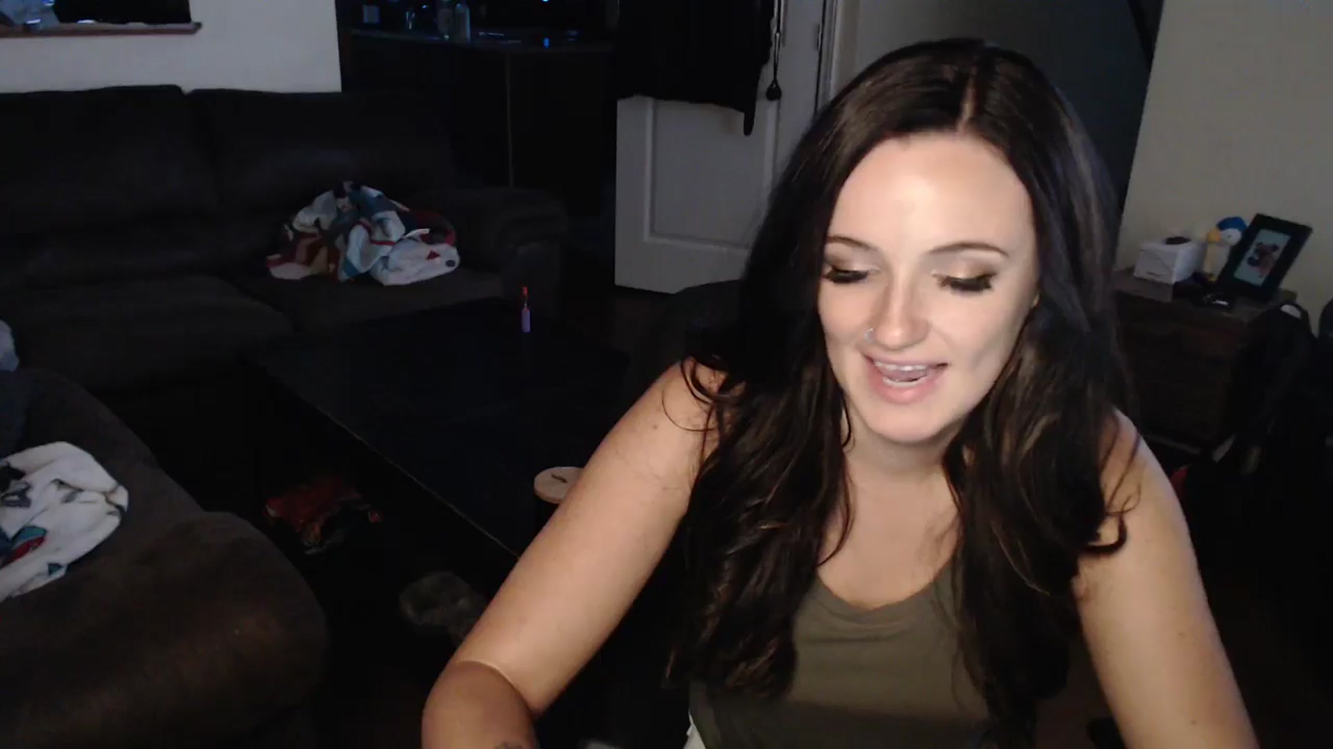 Gallery image thumbnail from JazzyBabe's myfreecams stream on, 07/13/2024, 23:47 image 5 of 20