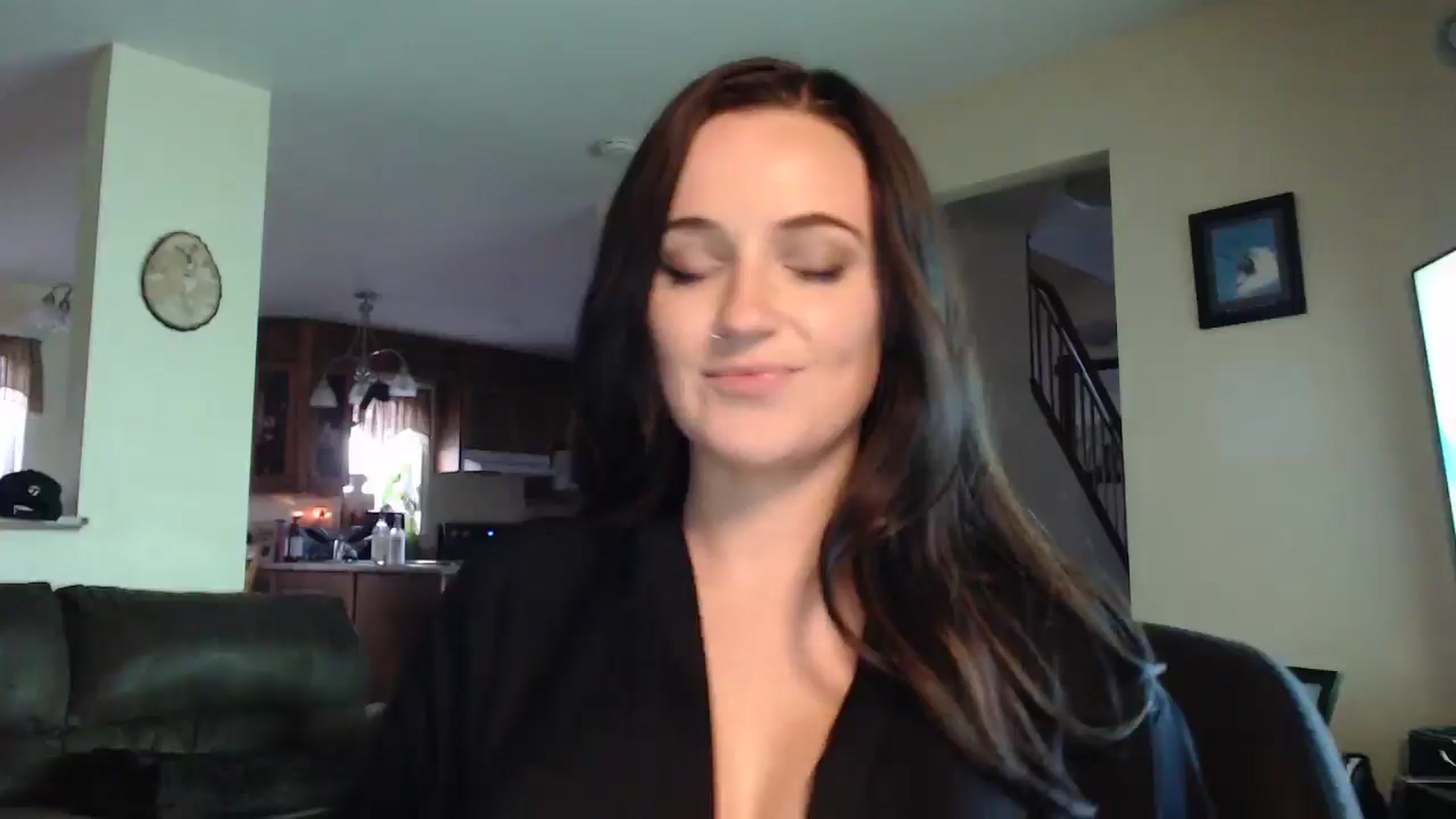 Gallery image thumbnail from JazzyBabe's myfreecams stream on, 07/27/2024, 24:05 image 2 of 20