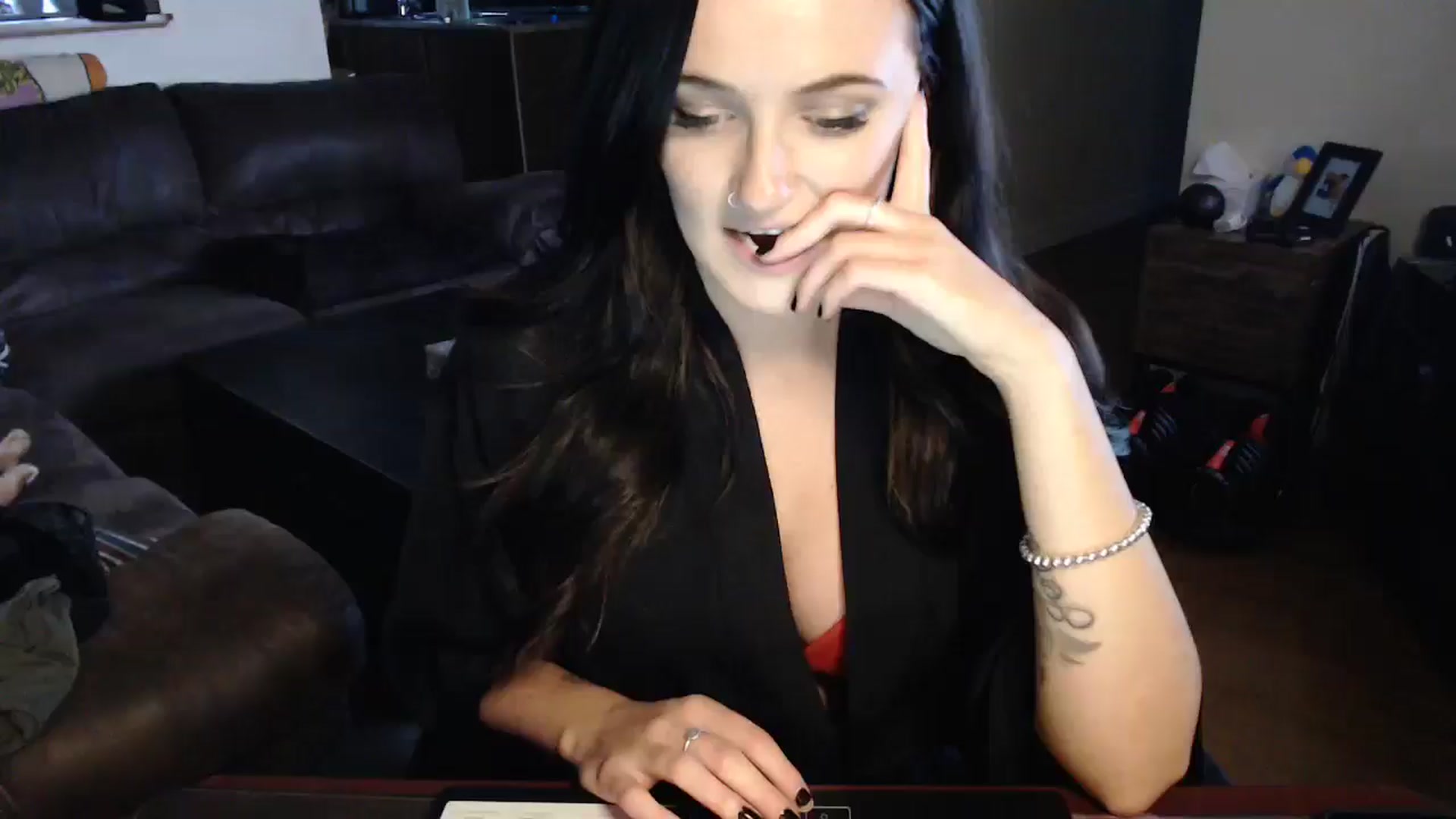 Gallery image thumbnail from JazzyBabe's myfreecams stream on, 07/27/2024, 24:05 image 11 of 20