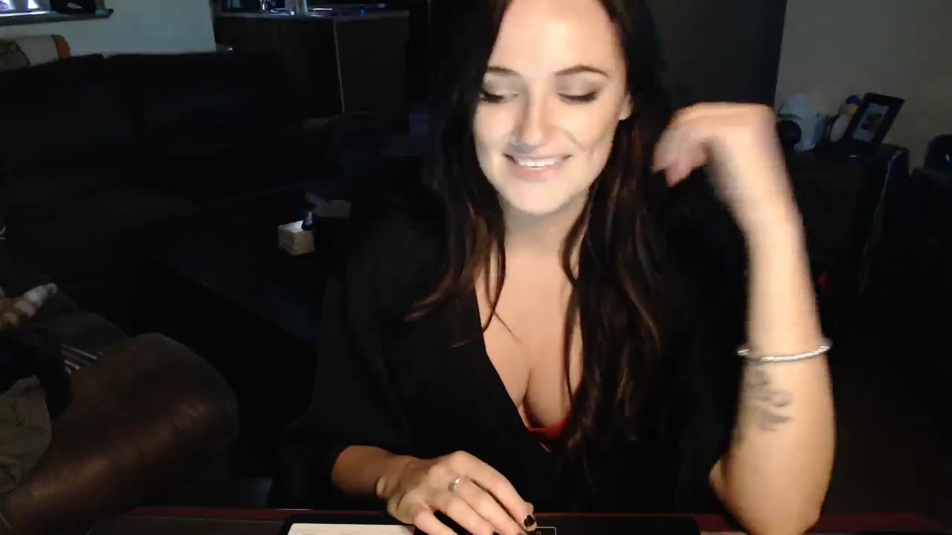 Gallery image thumbnail from JazzyBabe's myfreecams stream on, 07/27/2024, 24:05 image 9 of 20