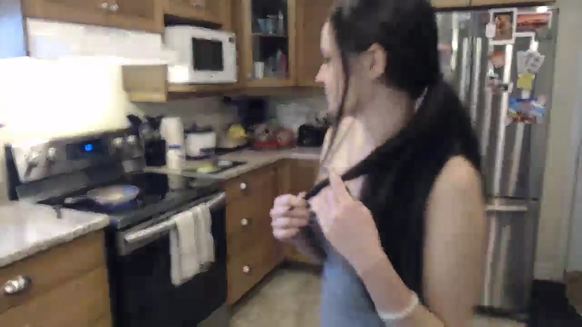 Gallery image thumbnail from JazzyBabe's myfreecams stream on, 09/14/2024, 18:40 image 14 of 20