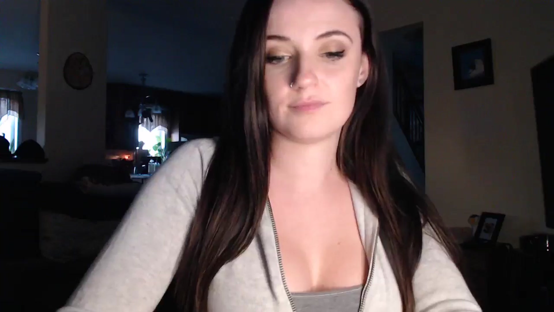 Gallery image thumbnail from JazzyBabe's myfreecams stream on, 09/14/2024, 22:26 image 9 of 20