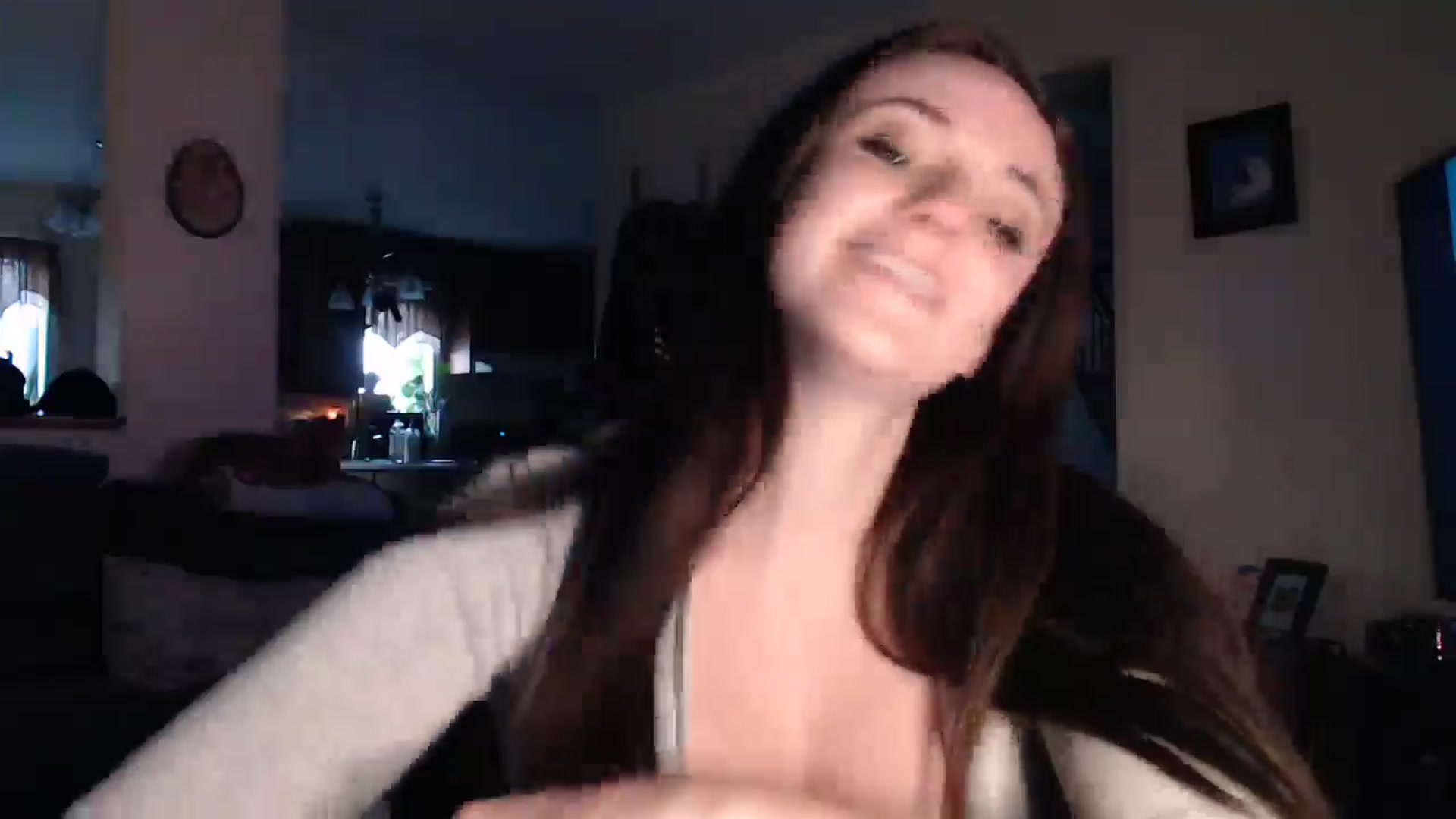 Gallery image thumbnail from JazzyBabe's myfreecams stream on, 09/14/2024, 22:26 image 6 of 20