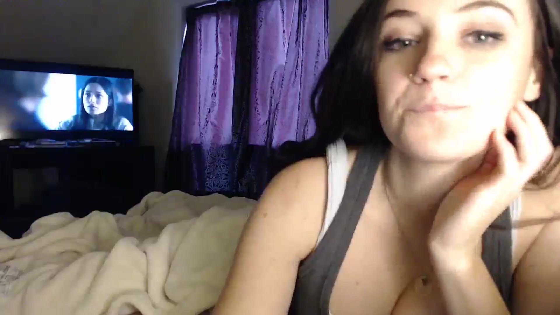 Gallery image thumbnail from JazzyBabe's myfreecams stream on, 10/31/2024, 12:48 image 7 of 20