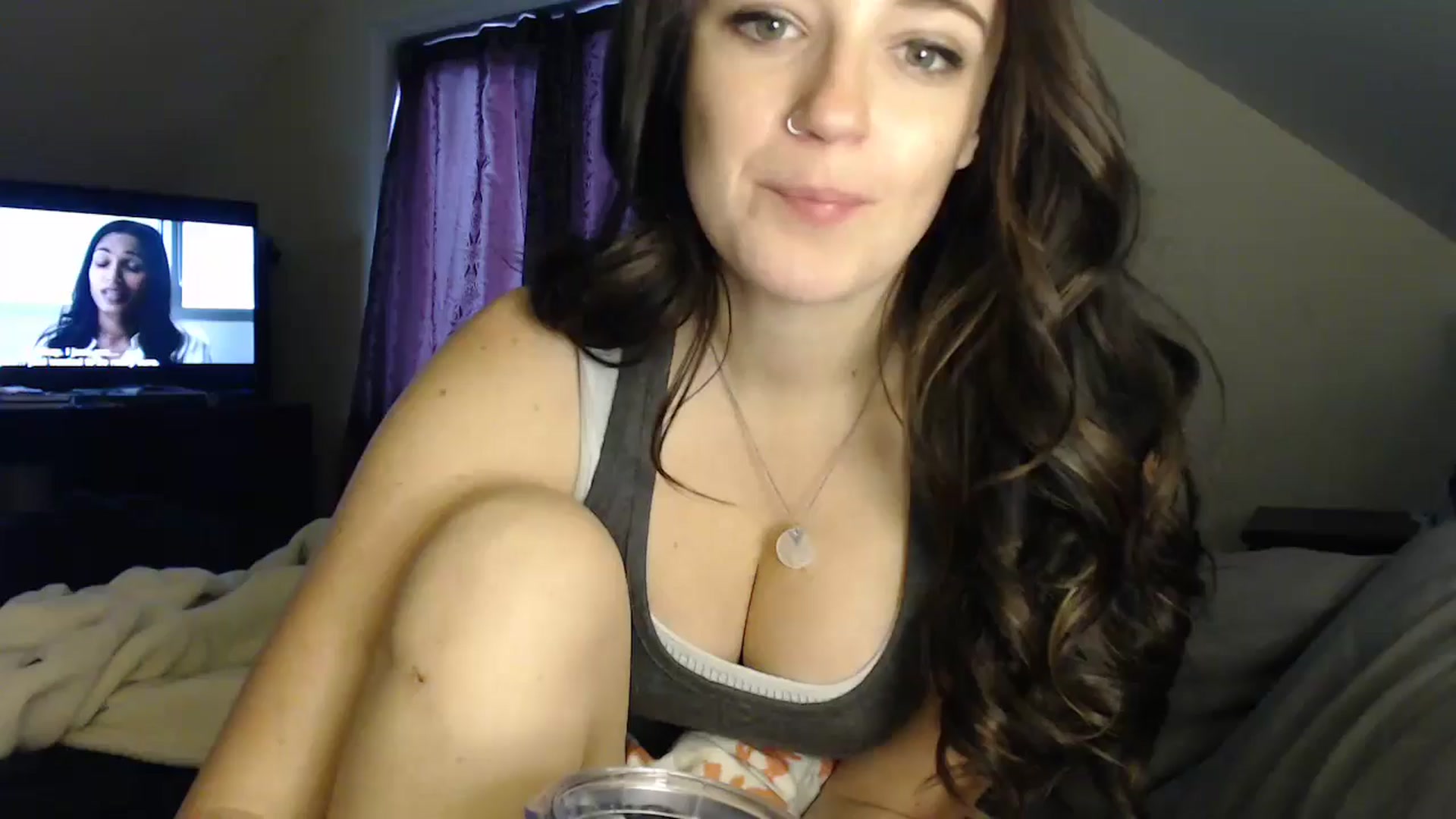 Gallery image thumbnail from JazzyBabe's myfreecams stream on, 10/31/2024, 12:48 image 1 of 20