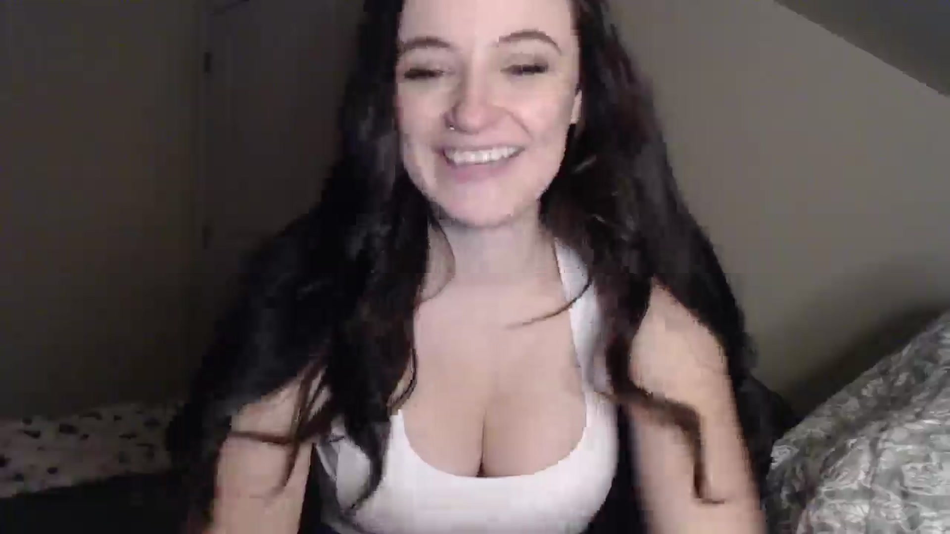 Gallery image thumbnail from JazzyBabe's myfreecams stream on, 01/12/2025, 03:26 image 20 of 20