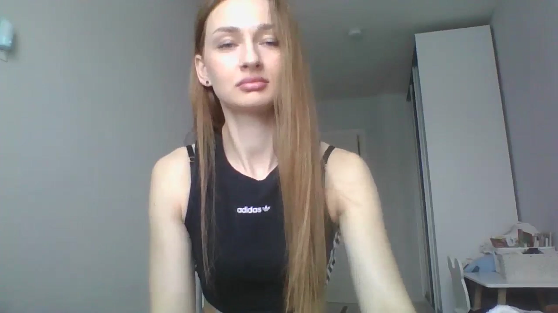 Gallery image thumbnail from JazzyBloo's myfreecams stream on, 04/15/2026, 09:42 image 12 of 20