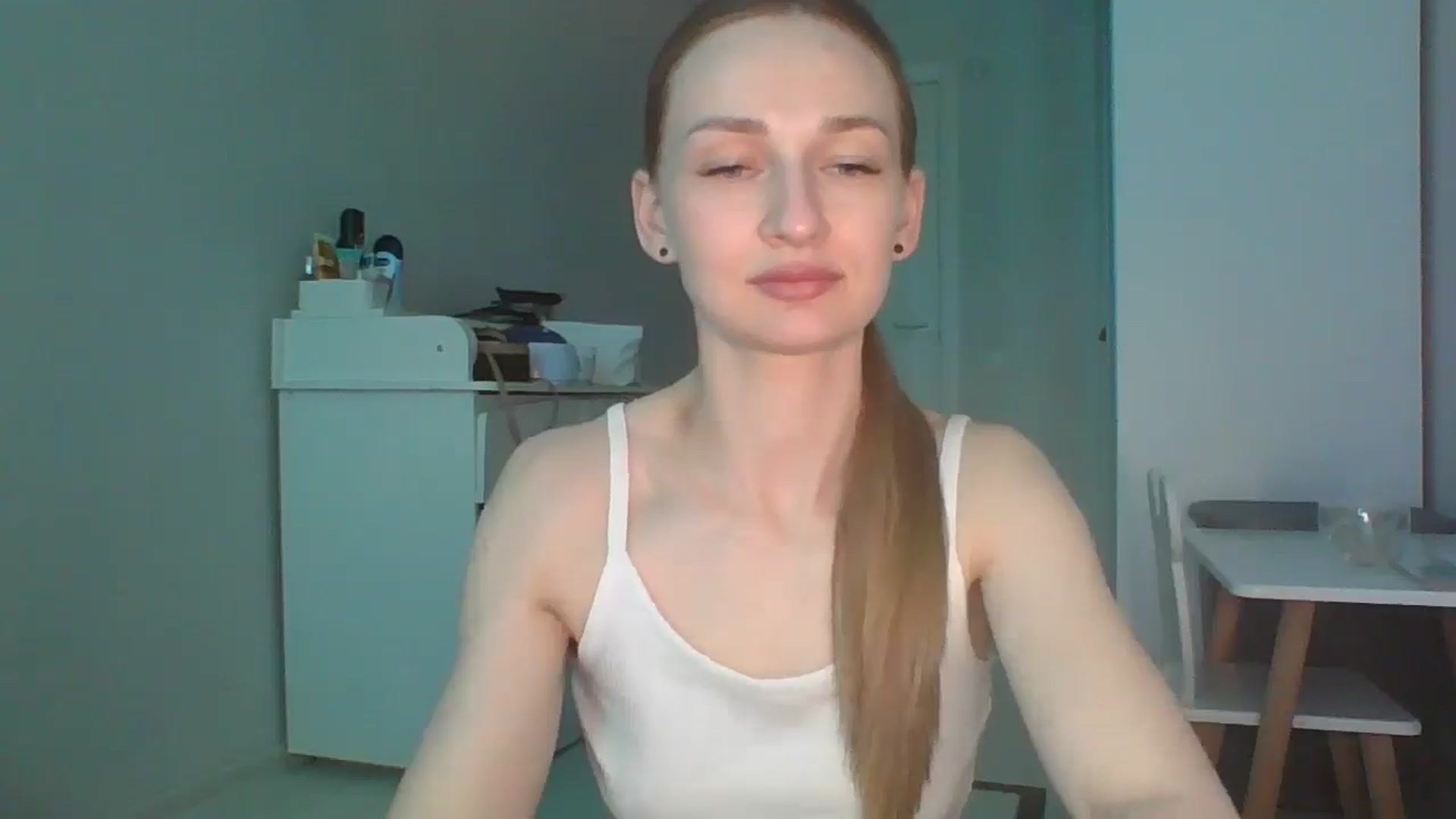 Gallery image thumbnail from JazzyBloo's myfreecams stream on, 05/02/2026, 16:23 image 13 of 20