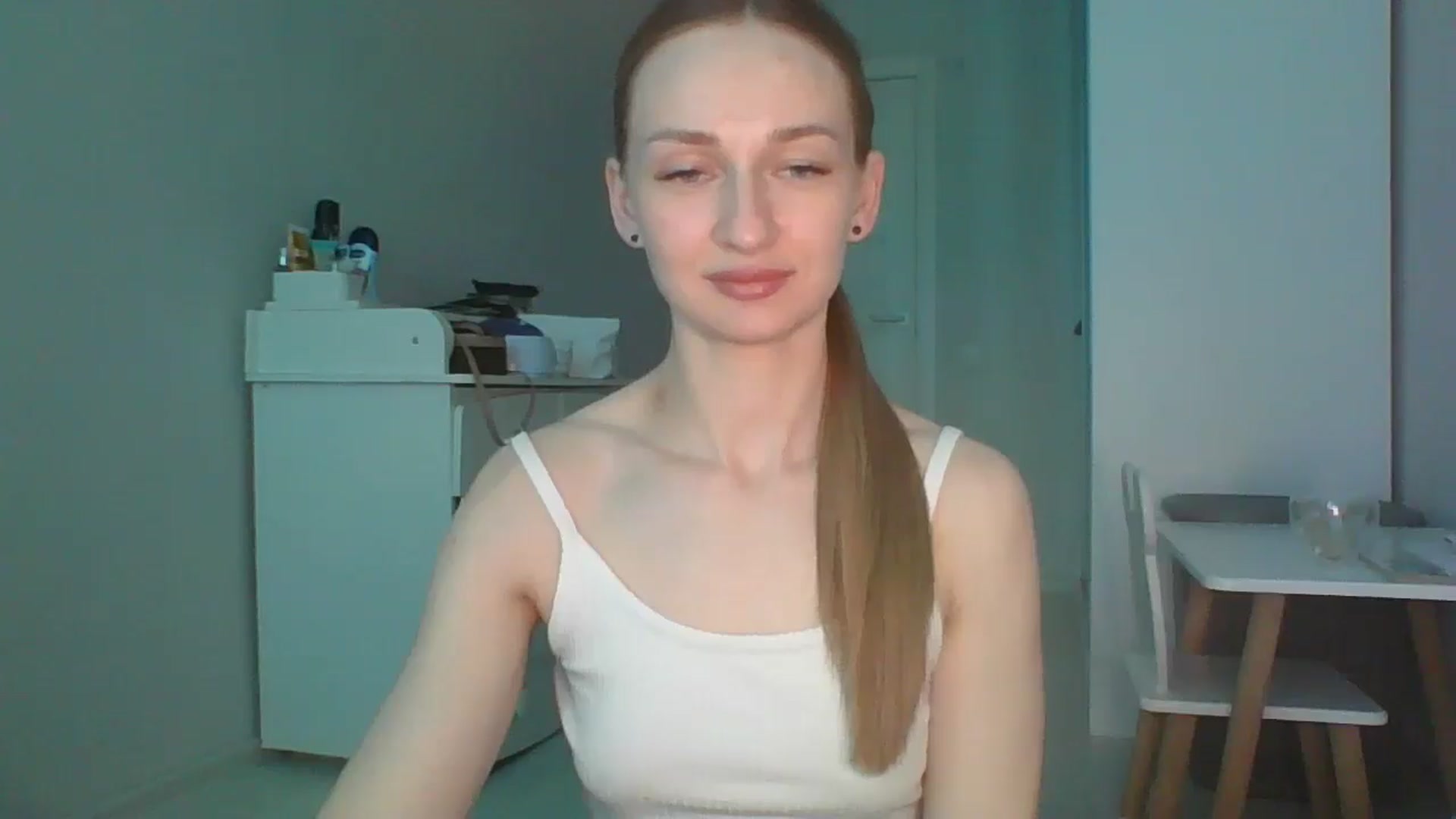 Gallery image thumbnail from JazzyBloo's myfreecams stream on, 05/02/2026, 16:23 image 9 of 20