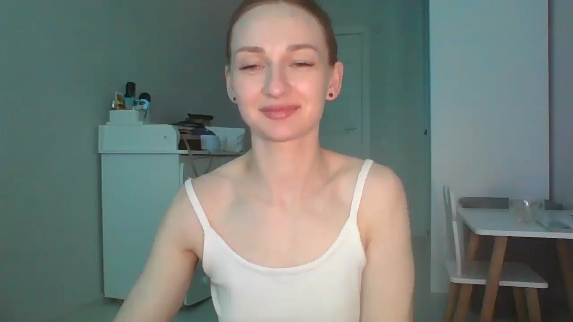 Gallery image thumbnail from JazzyBloo's myfreecams stream on, 05/02/2026, 16:23 image 8 of 20