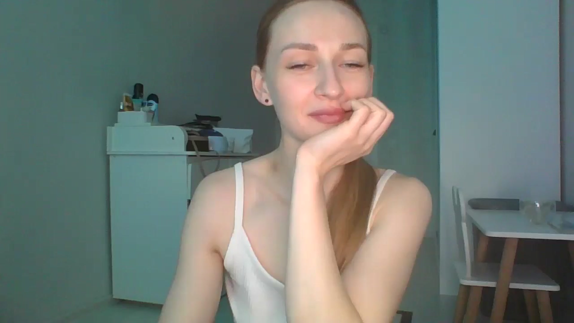Gallery image thumbnail from JazzyBloo's myfreecams stream on, 05/02/2026, 16:23 image 18 of 20