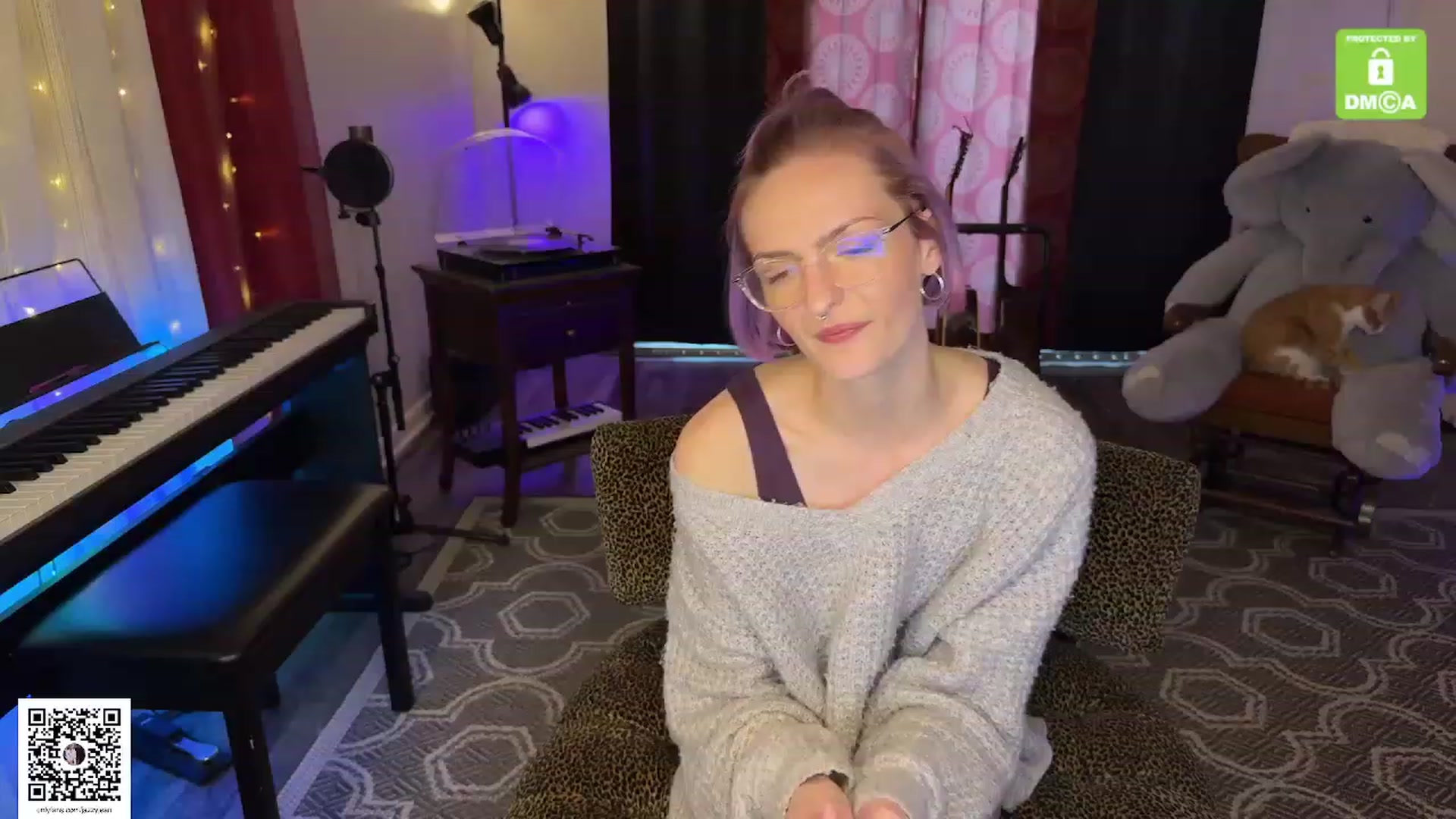 Gallery image thumbnail from Jazzyjean's myfreecams stream on, 02/11/2024, 18:40 image 4 of 20
