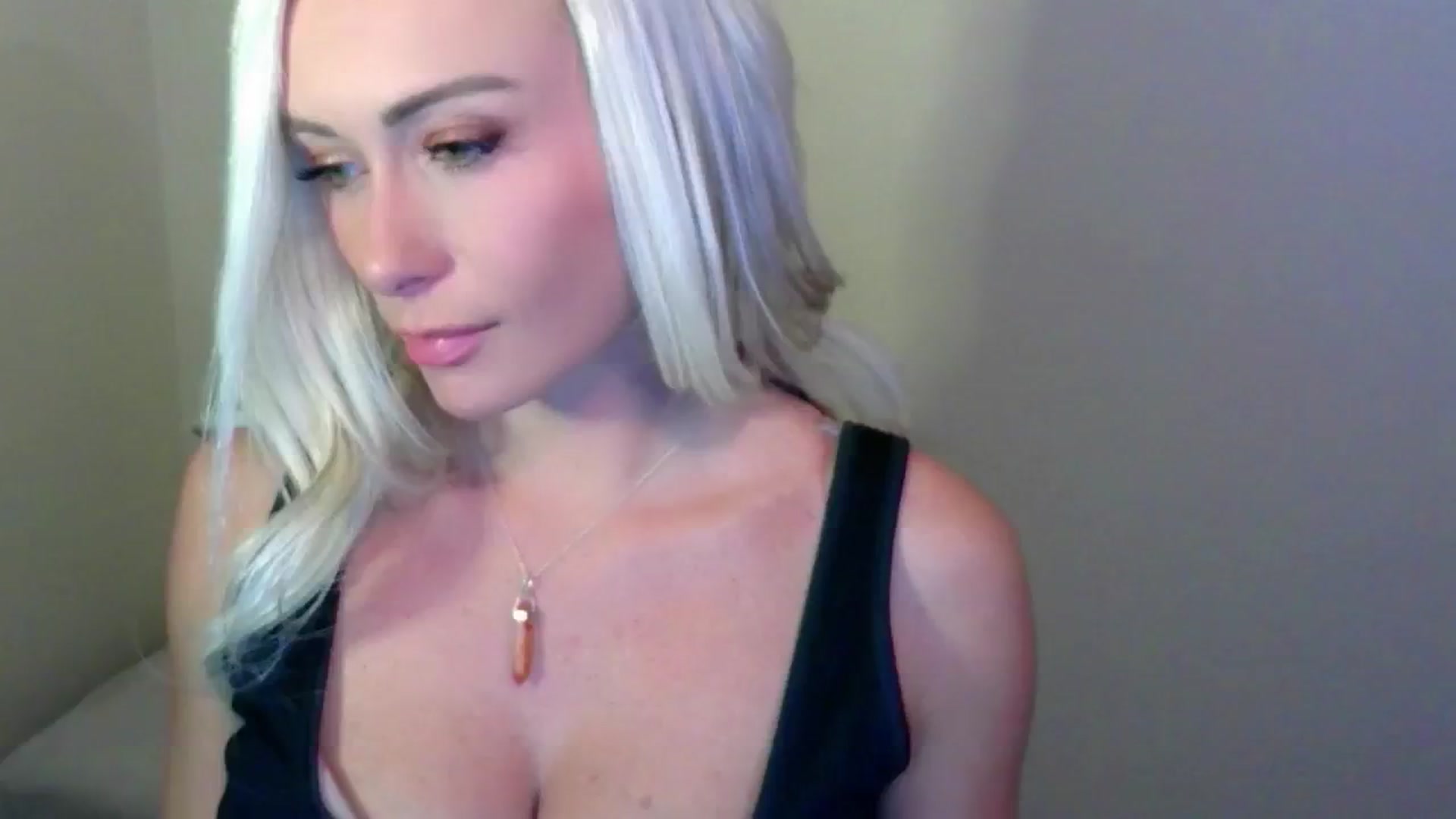 Gallery image thumbnail from JeansOnFire_'s myfreecams stream on, 09/07/2024, 14:13 image 20 of 20