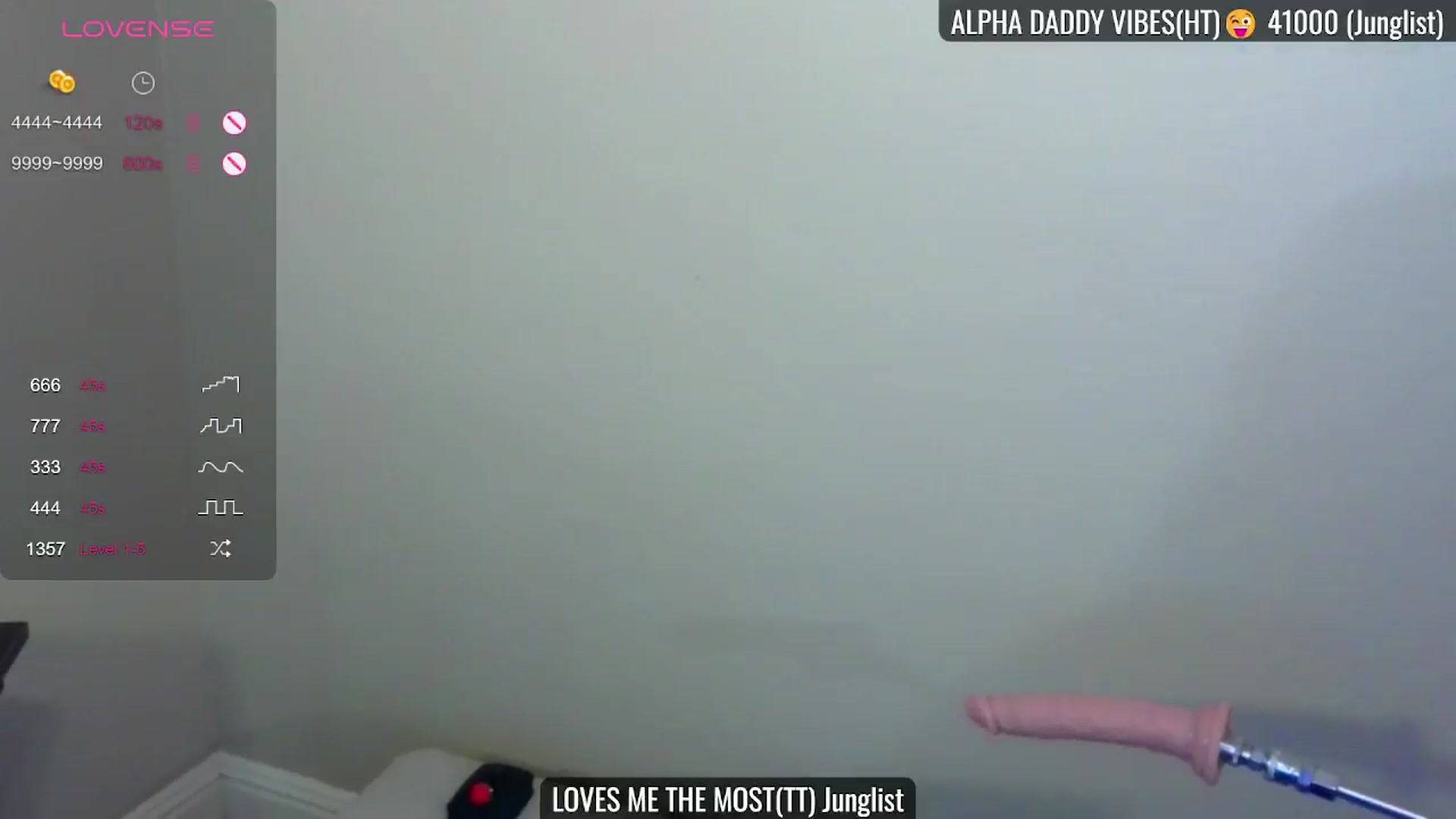 Gallery image thumbnail from JeansOnFire_'s myfreecams stream on, 09/07/2024, 22:02 image 19 of 20