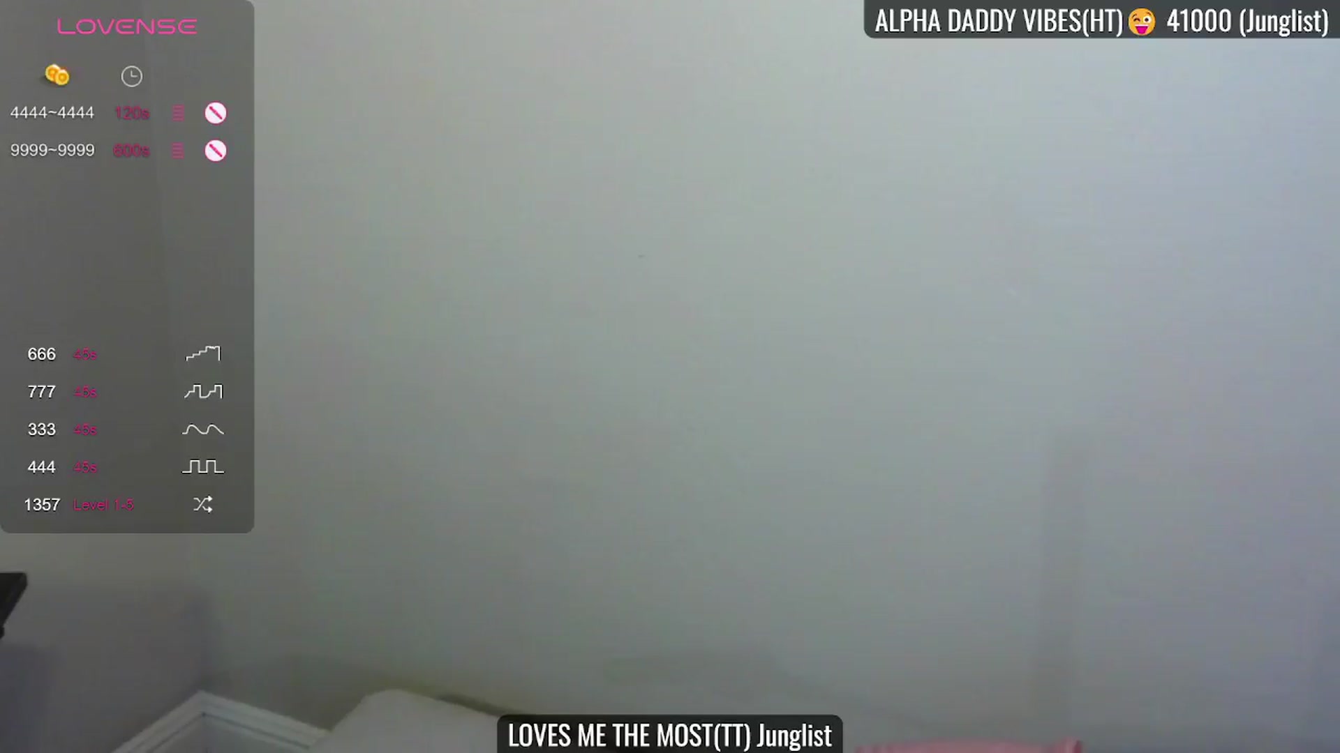 Gallery image thumbnail from JeansOnFire_'s myfreecams stream on, 09/07/2024, 22:02 image 15 of 20