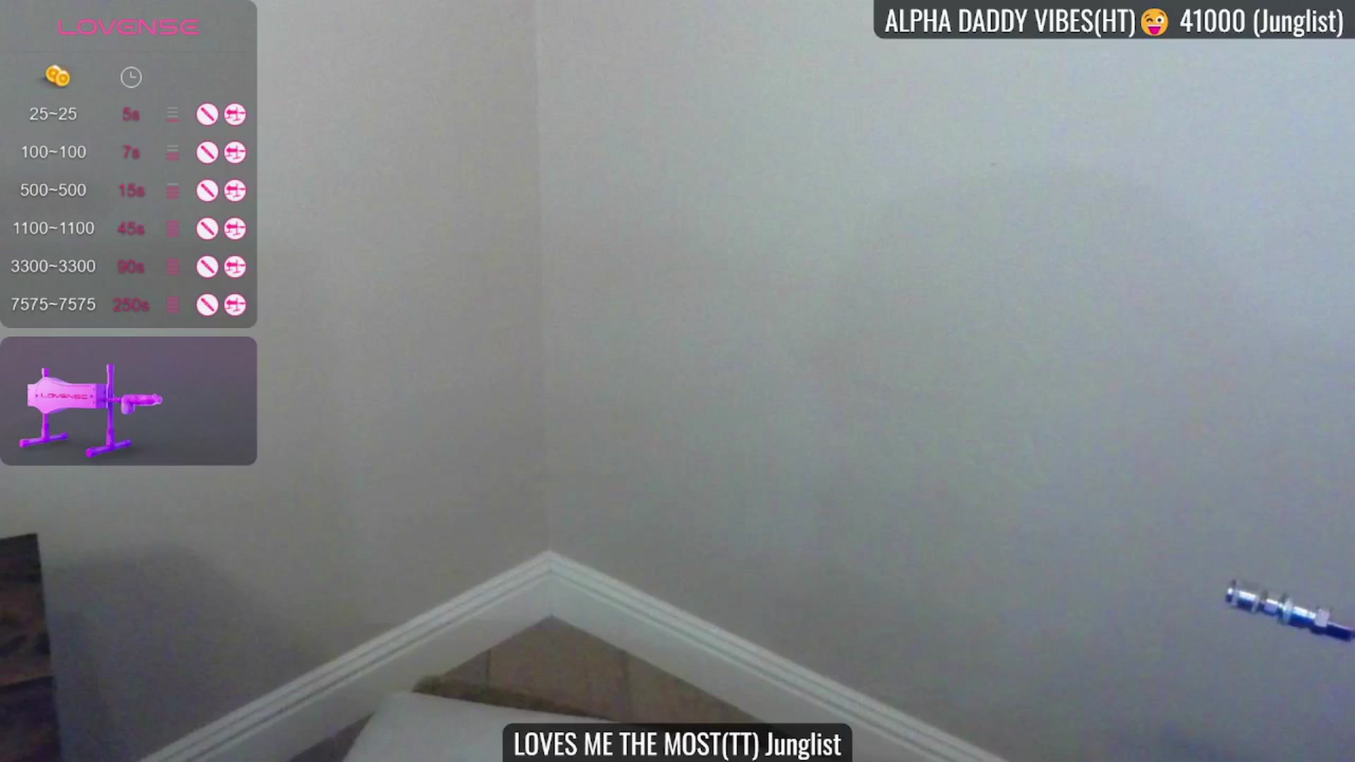Gallery image thumbnail from JeansOnFire_'s myfreecams stream on, 09/07/2024, 23:07 image 4 of 20