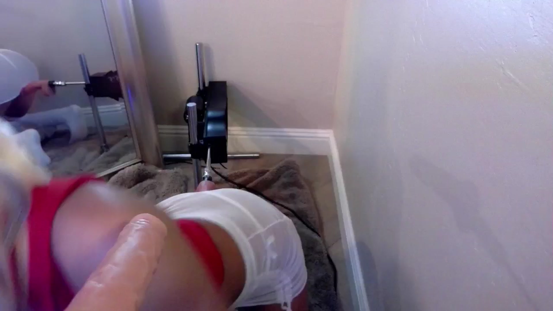 Gallery image thumbnail from JeansOnFire_'s myfreecams stream on, 09/10/2024, 02:42 image 20 of 20