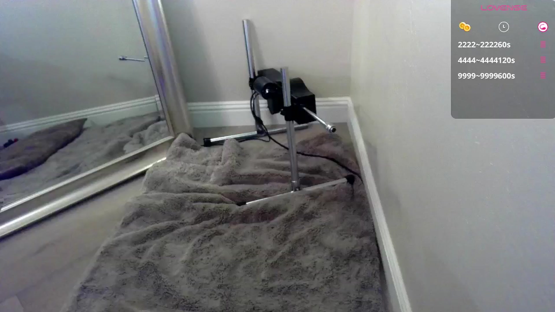 Gallery image thumbnail from JeansOnFire_'s myfreecams stream on, 09/14/2024, 16:40 image 9 of 20