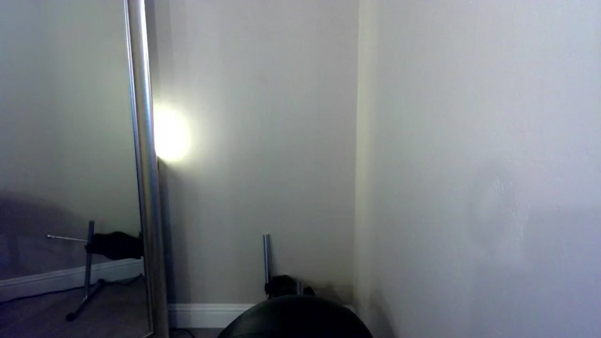 Gallery image thumbnail from JeansOnFire_'s myfreecams stream on, 09/21/2024, 19:01 image 12 of 20