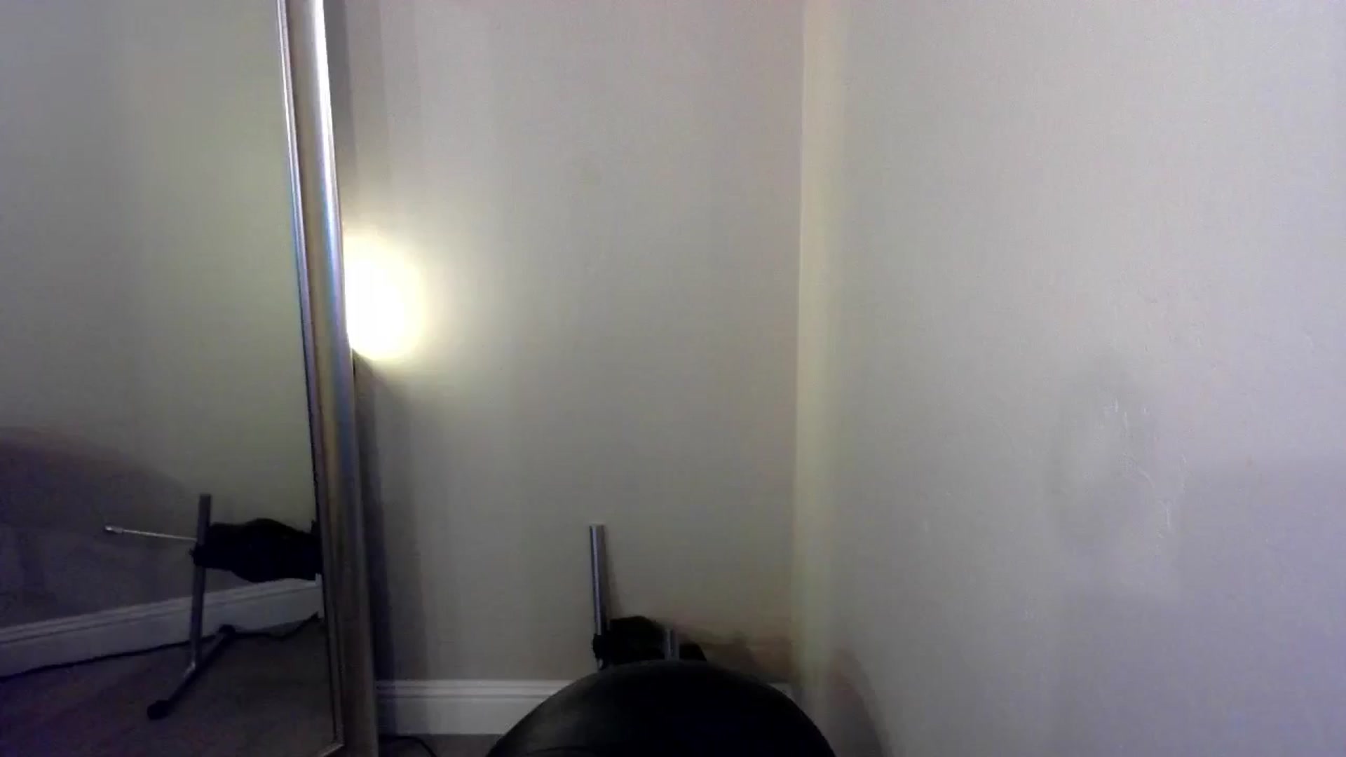 Gallery image thumbnail from JeansOnFire_'s myfreecams stream on, 09/21/2024, 19:01 image 9 of 20