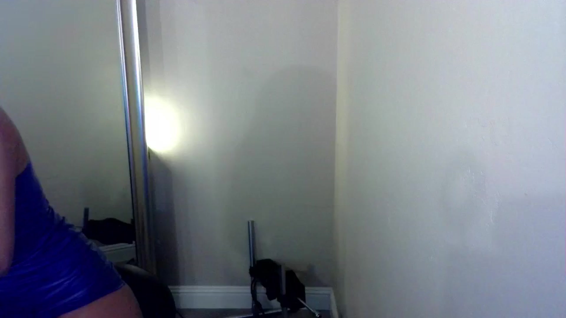 Gallery image thumbnail from JeansOnFire_'s myfreecams stream on, 09/21/2024, 19:01 image 1 of 20