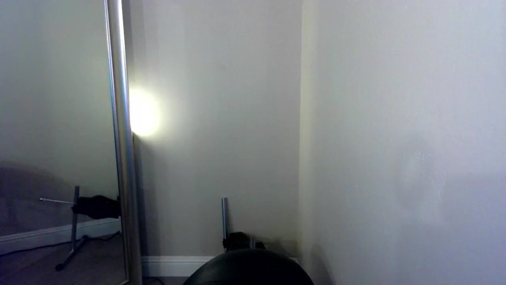 Gallery image thumbnail from JeansOnFire_'s myfreecams stream on, 09/21/2024, 19:01 image 10 of 20