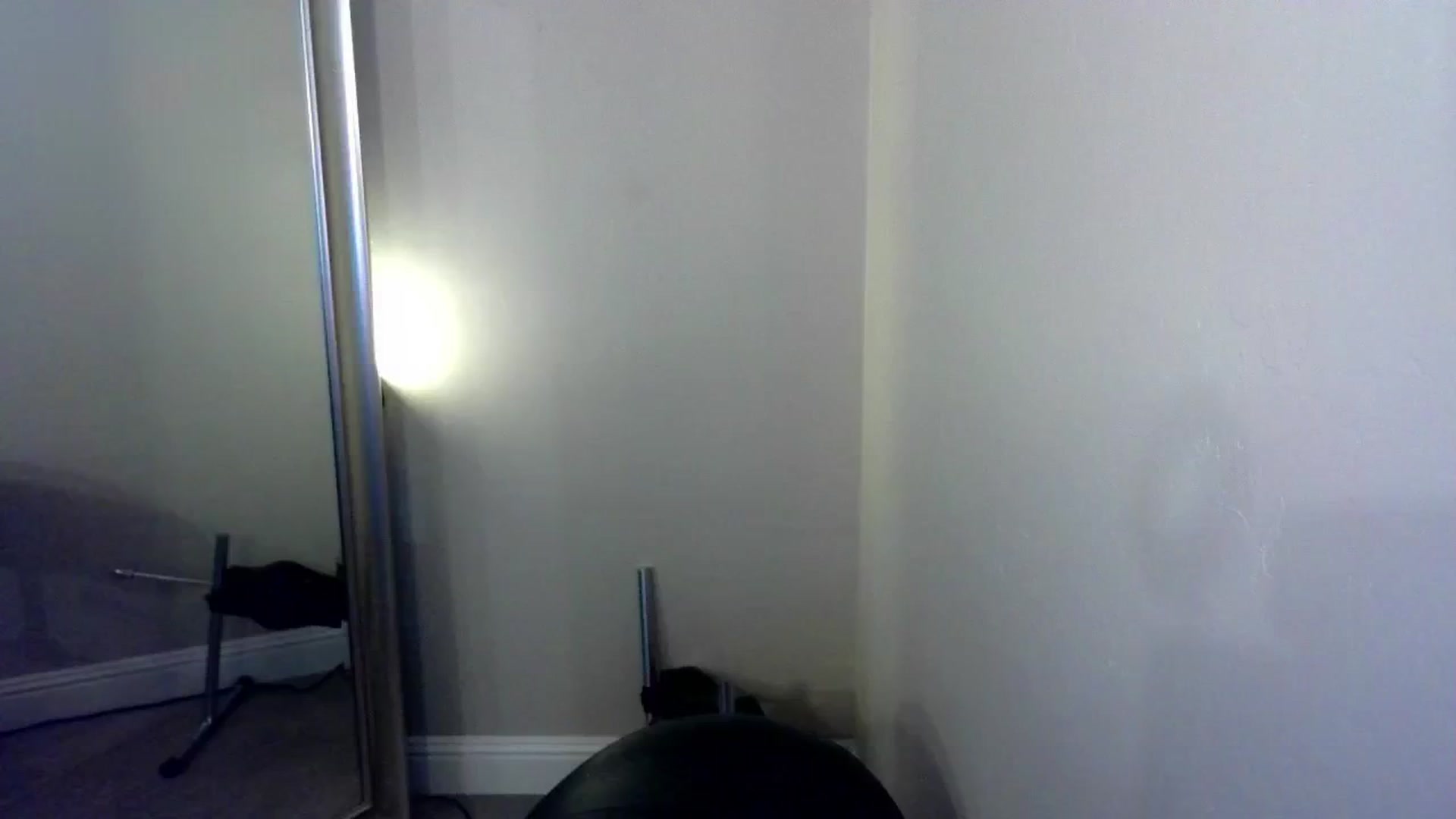 Gallery image thumbnail from JeansOnFire_'s myfreecams stream on, 09/21/2024, 19:01 image 14 of 20